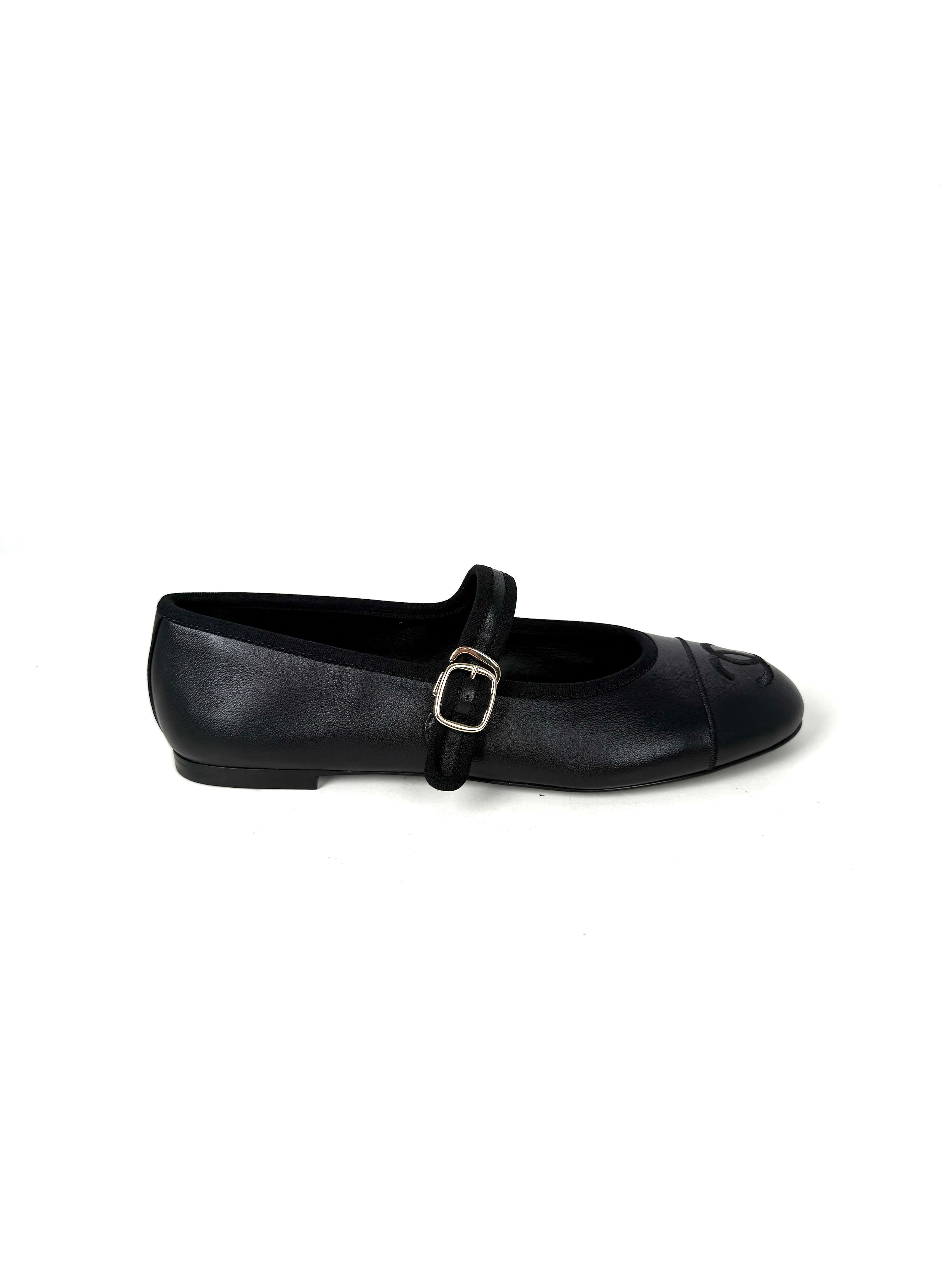 CHANEL Mary Janes 2025 Black Cap Toe CC Logo Flats 39 8