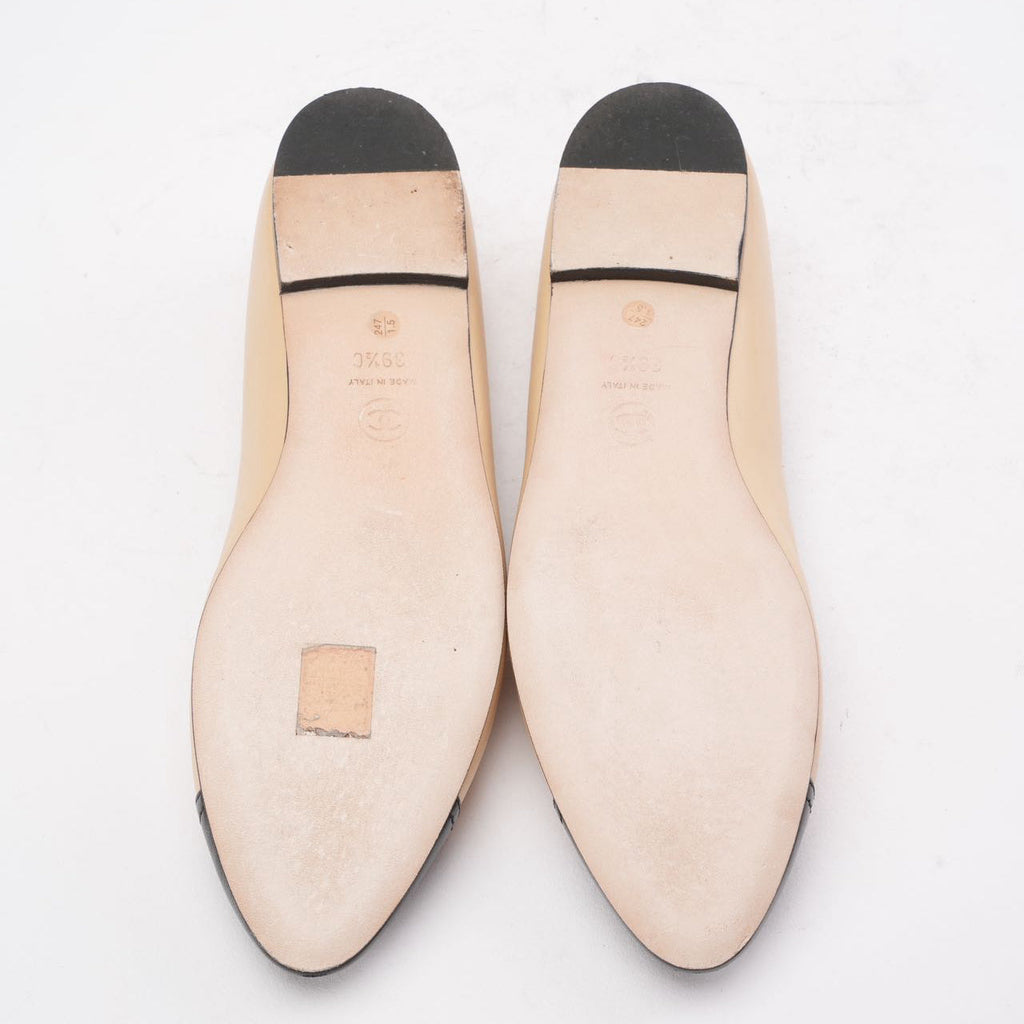 Chanel Beige/Black CC Cap Toe Ballet Flats Size 39.5