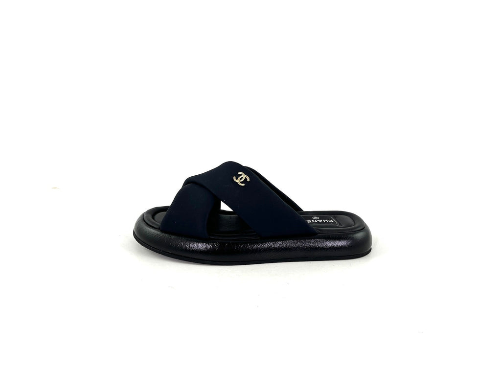 CHANEL Puffy 2022 Criss Cross Black Slide Sandals 41 10