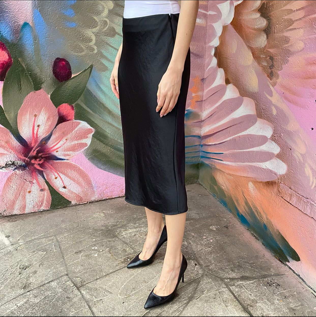 T by Alexander Wang Black Satin Midi Bias Skirt - M