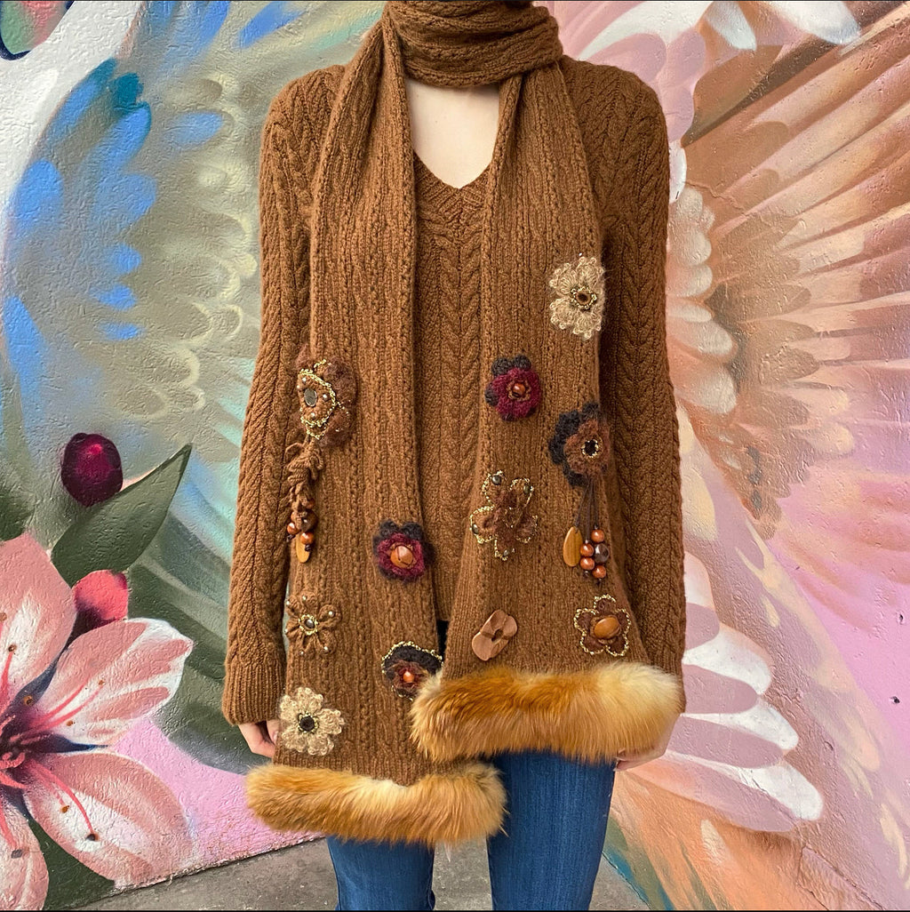 Oscar de la Renta Brown Cashmere Scarf and Sweater Set - S