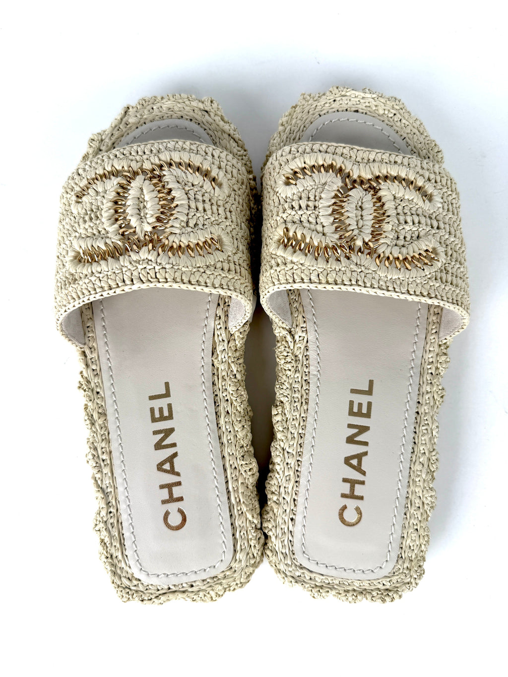 New CHANEL Raffia CC Logo Neutral Slip on Espadrille Slide Sandals 38 7.5