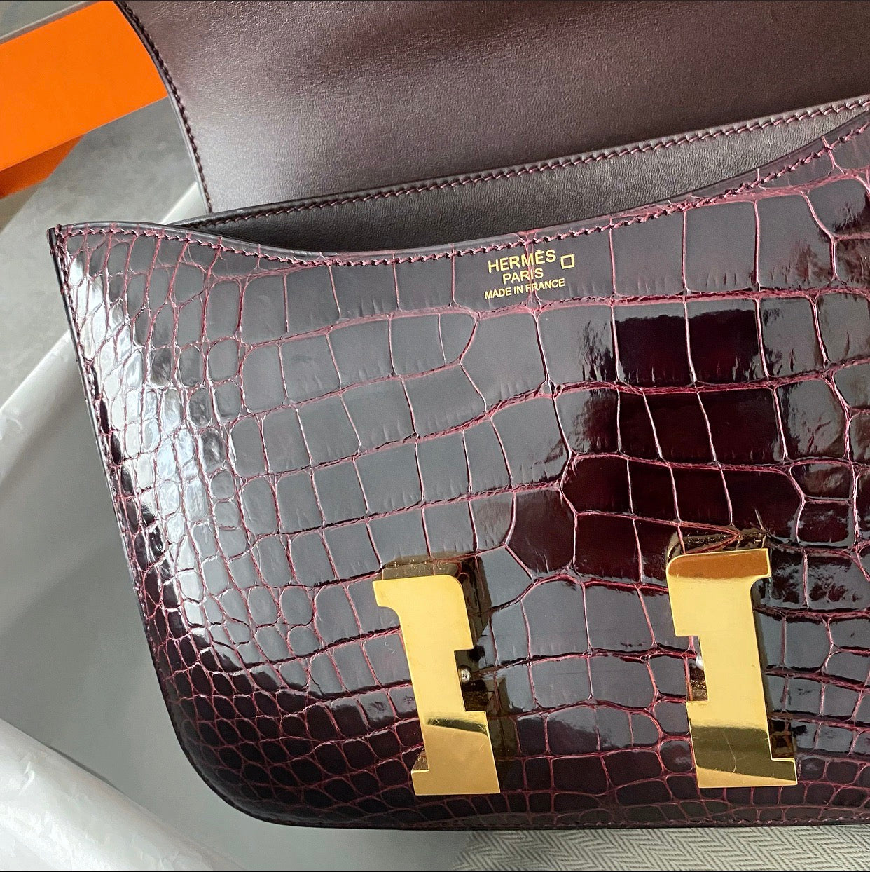 Hermes Sac Constance III Alligator 24 Bordeaux GHW