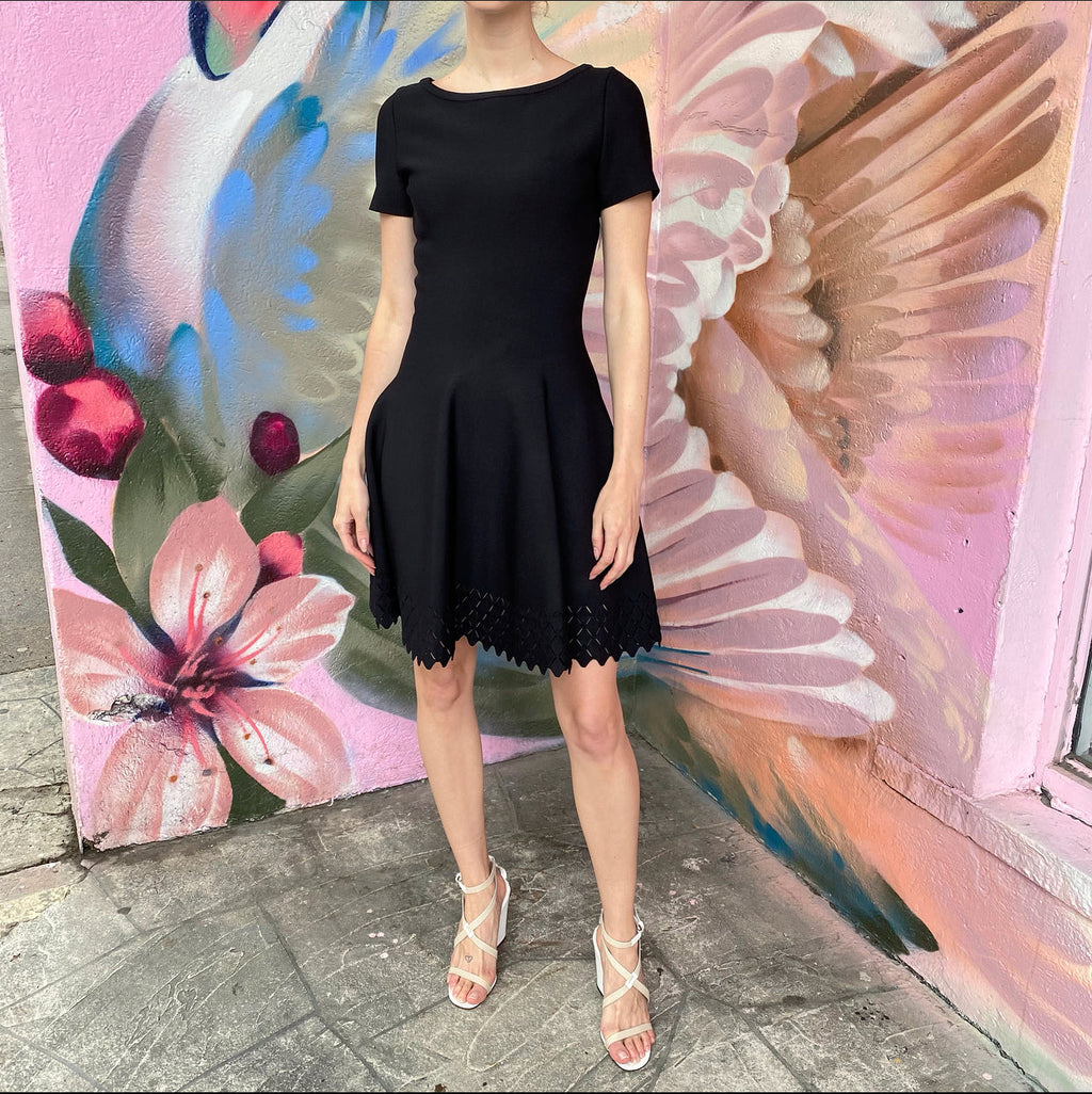 Alaia Black Knit Jersey Short Sleeve Dress with Perforated Hem - FR42 / 8
