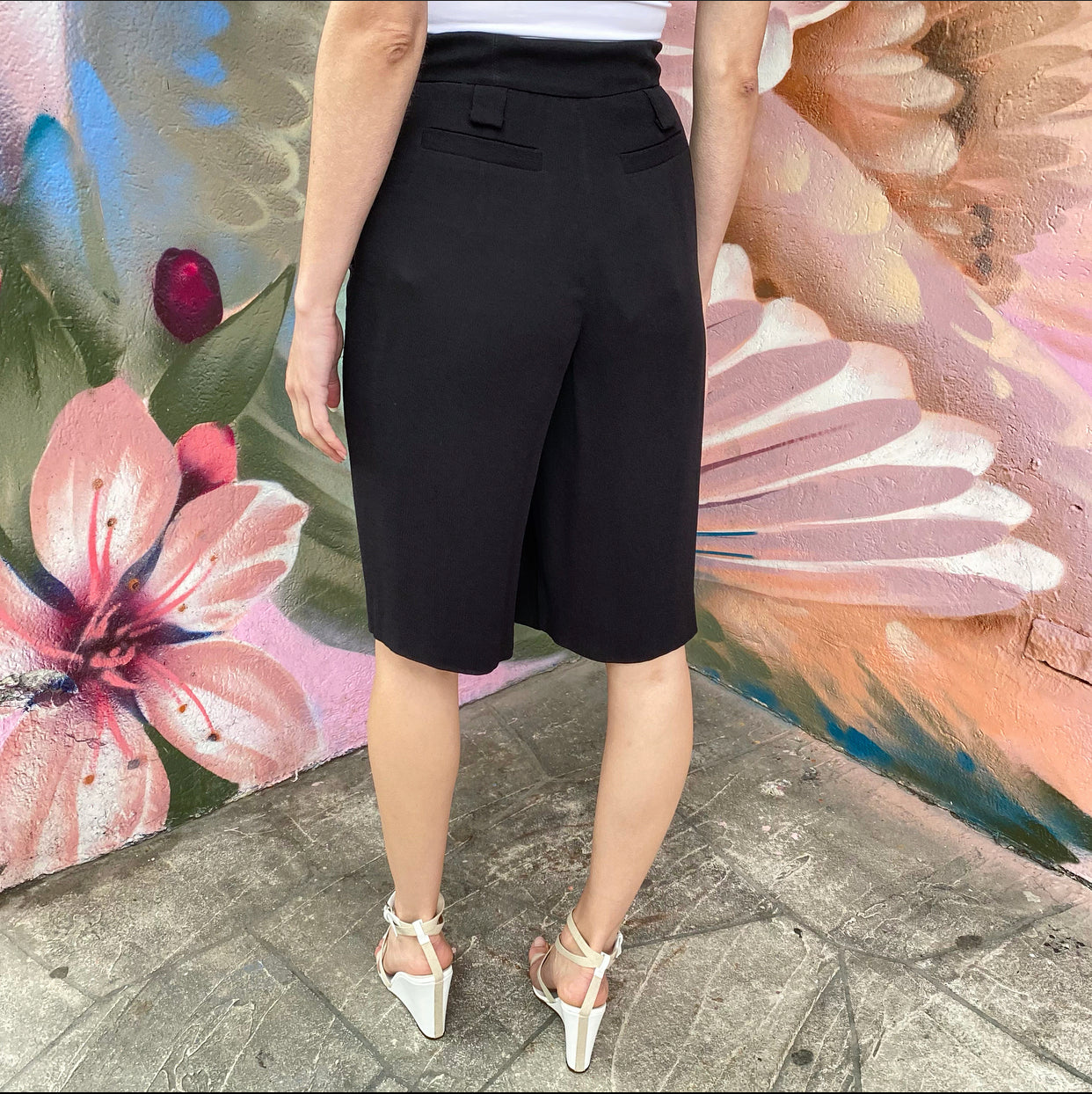 Givenchy Black Crepe Knee Length Skort - FR36 / USA 2