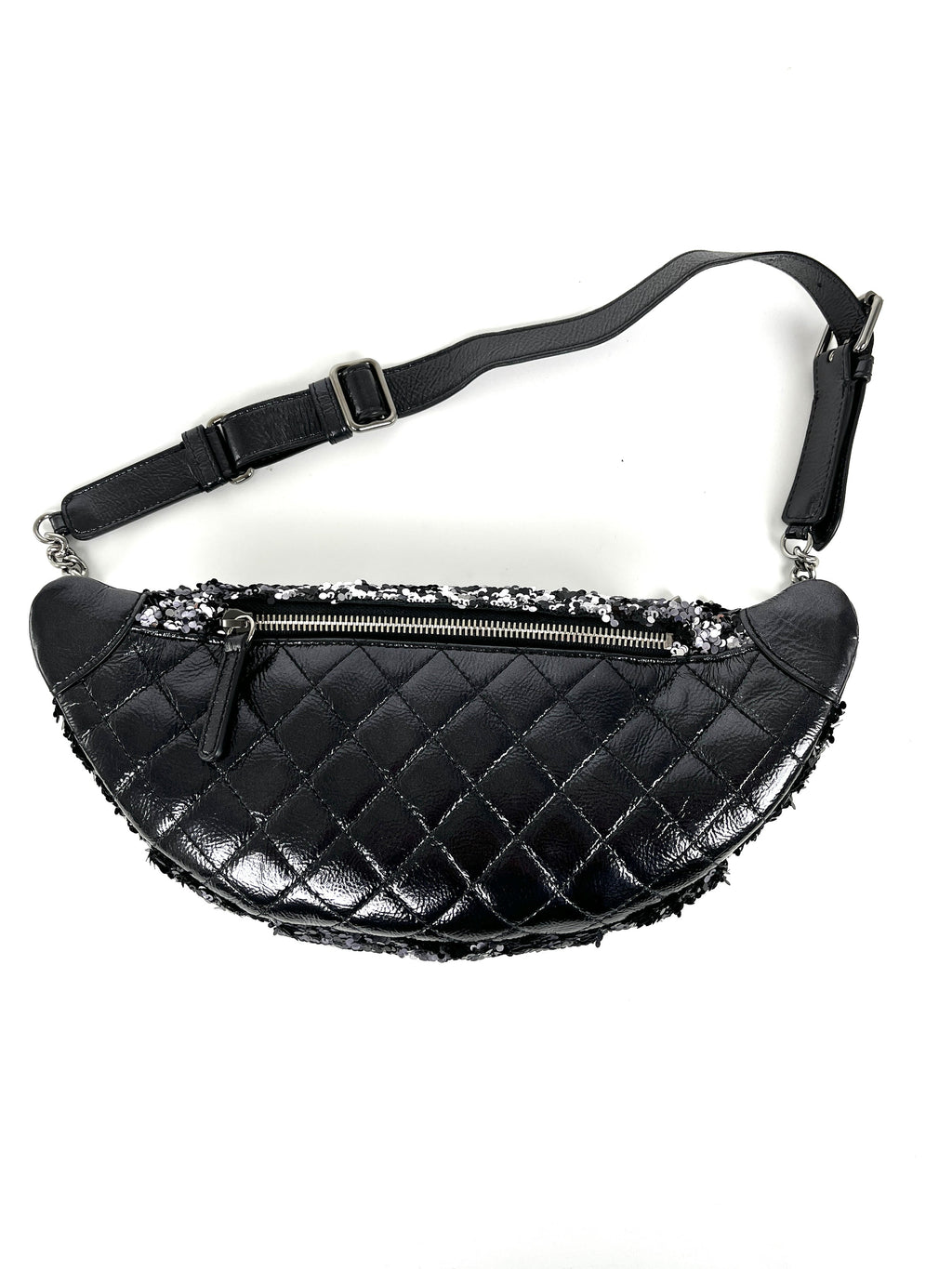 CHANEL Sequin Glazed Calfskin Black Silver 2018 Waist Fanny Bum Bag