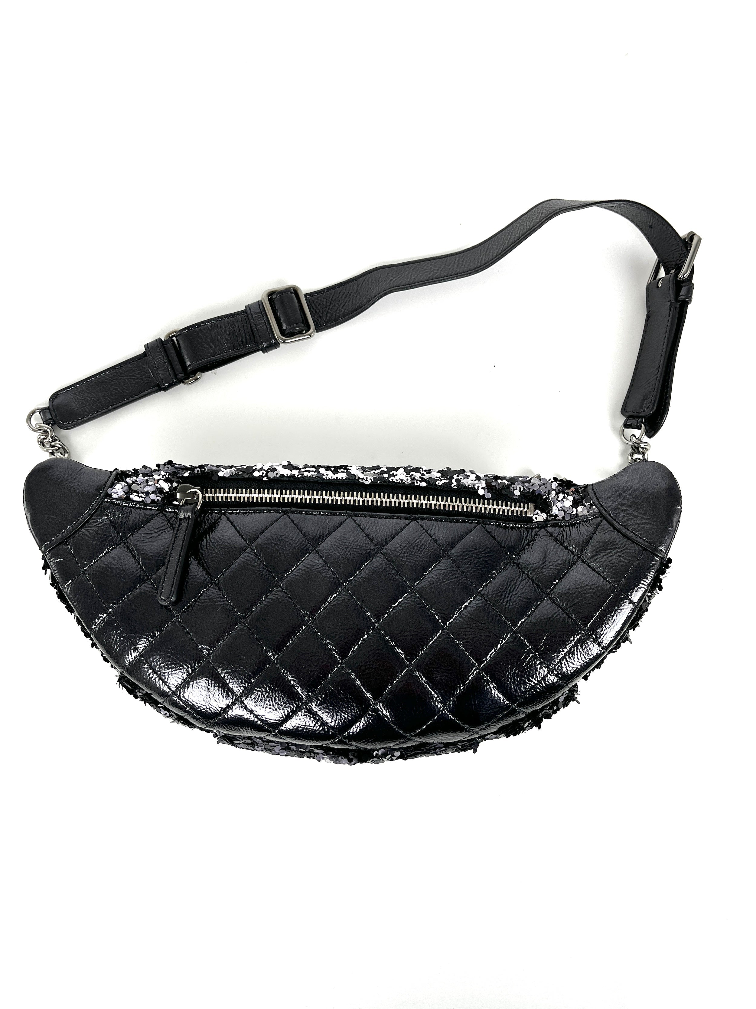 CHANEL Sequin Glazed Calfskin Black Silver 2018 Waist Fanny Bum Bag