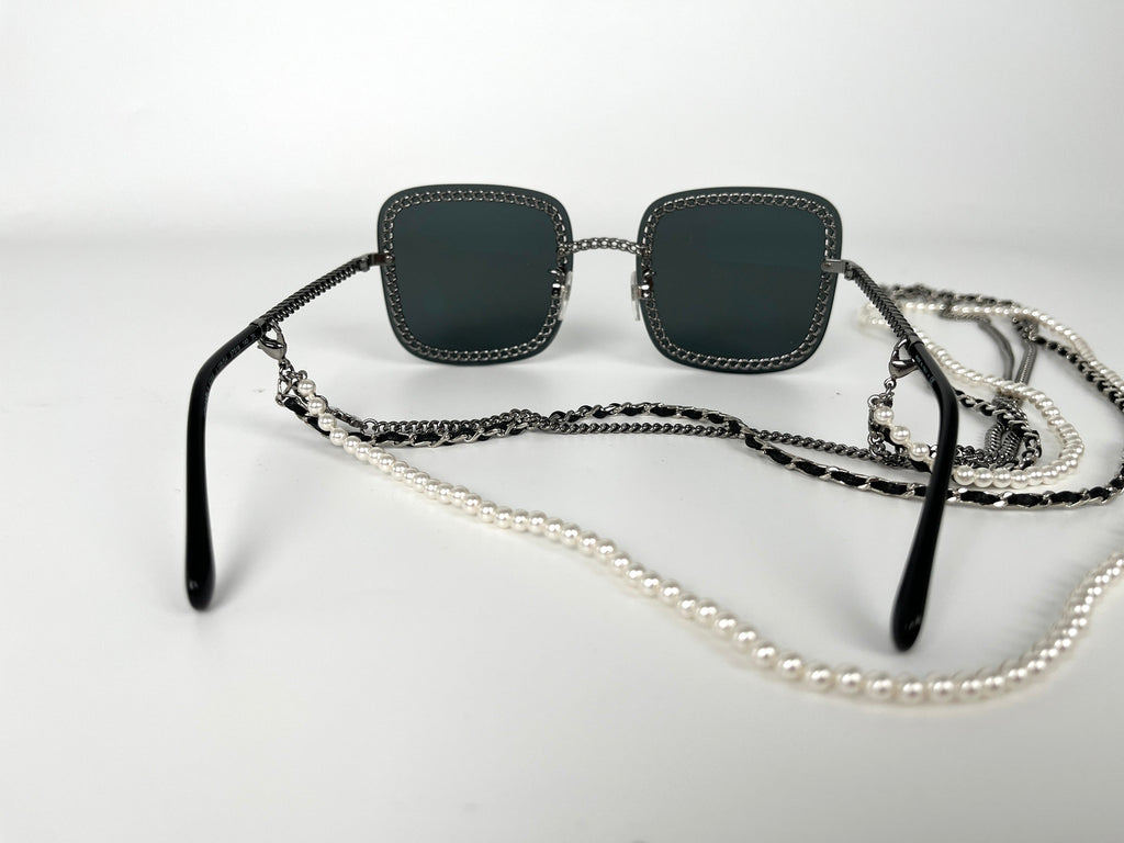 CHANEL Square 4244 Chain Signature Black Silver Faux Pearl Sunglasses