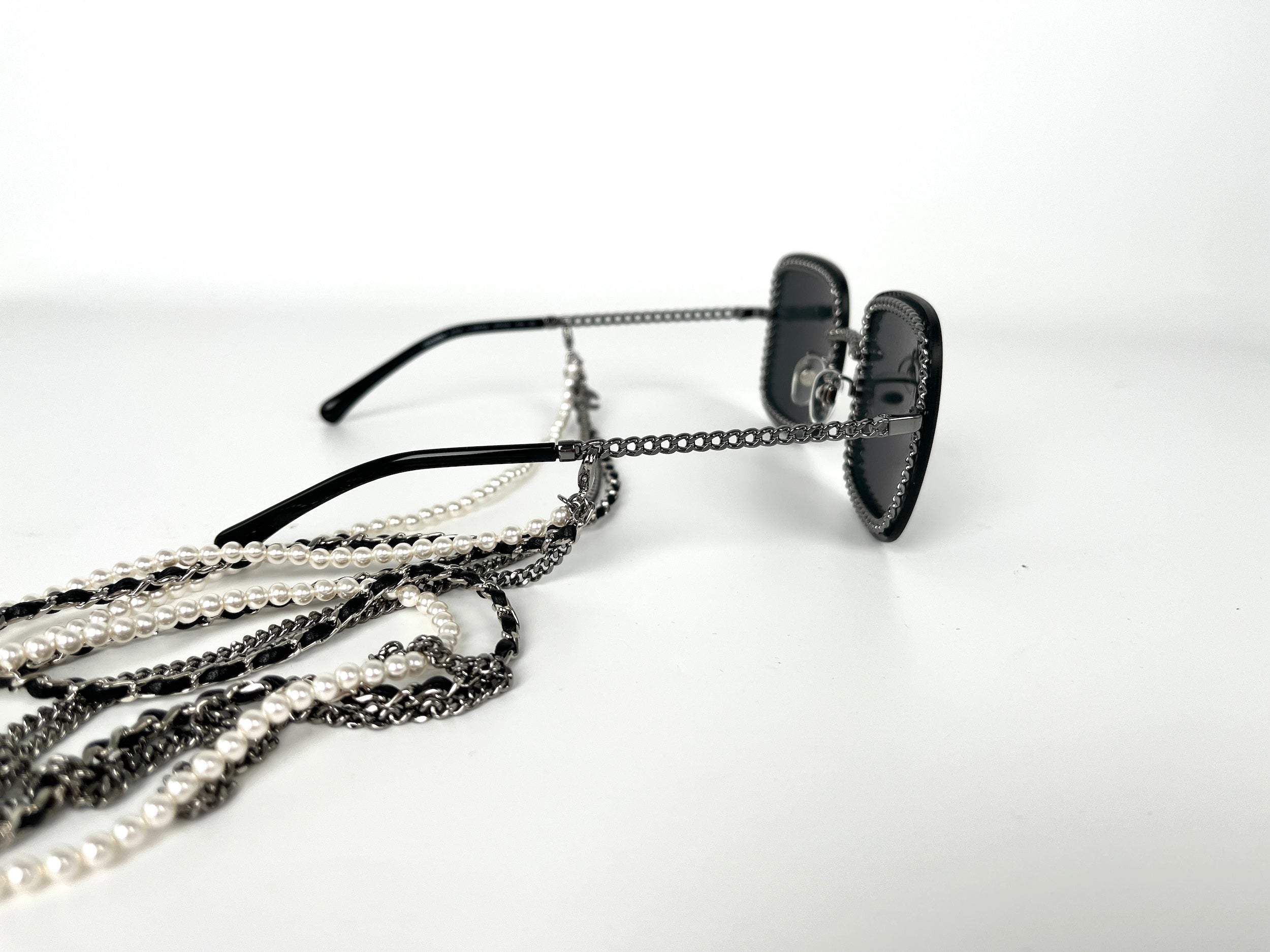 CHANEL Square 4244 Chain Signature Black Silver Faux Pearl Sunglasses