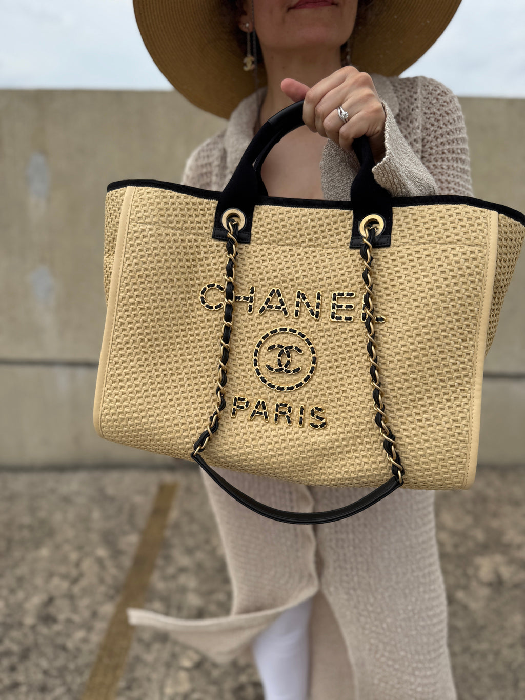 CHANEL Deauville Straw Raffia Calfskin Beige Medium Shopping Tote