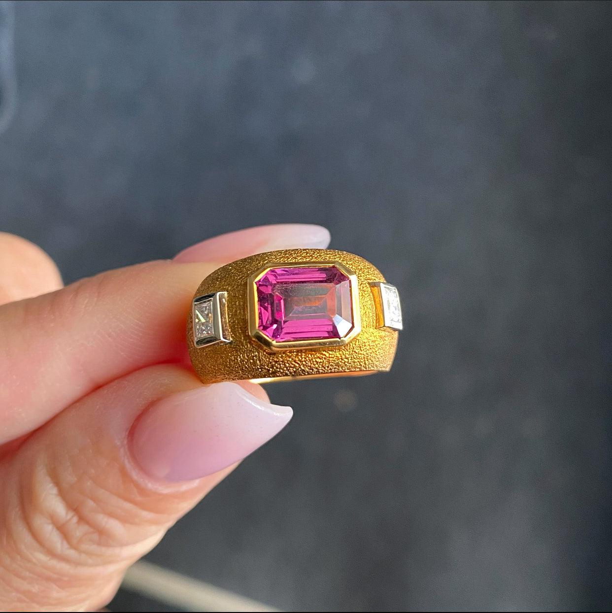 Beni Sung 18K Yellow Gold Tourmaline Diamond 3 Stone Custom Ring - 7.5