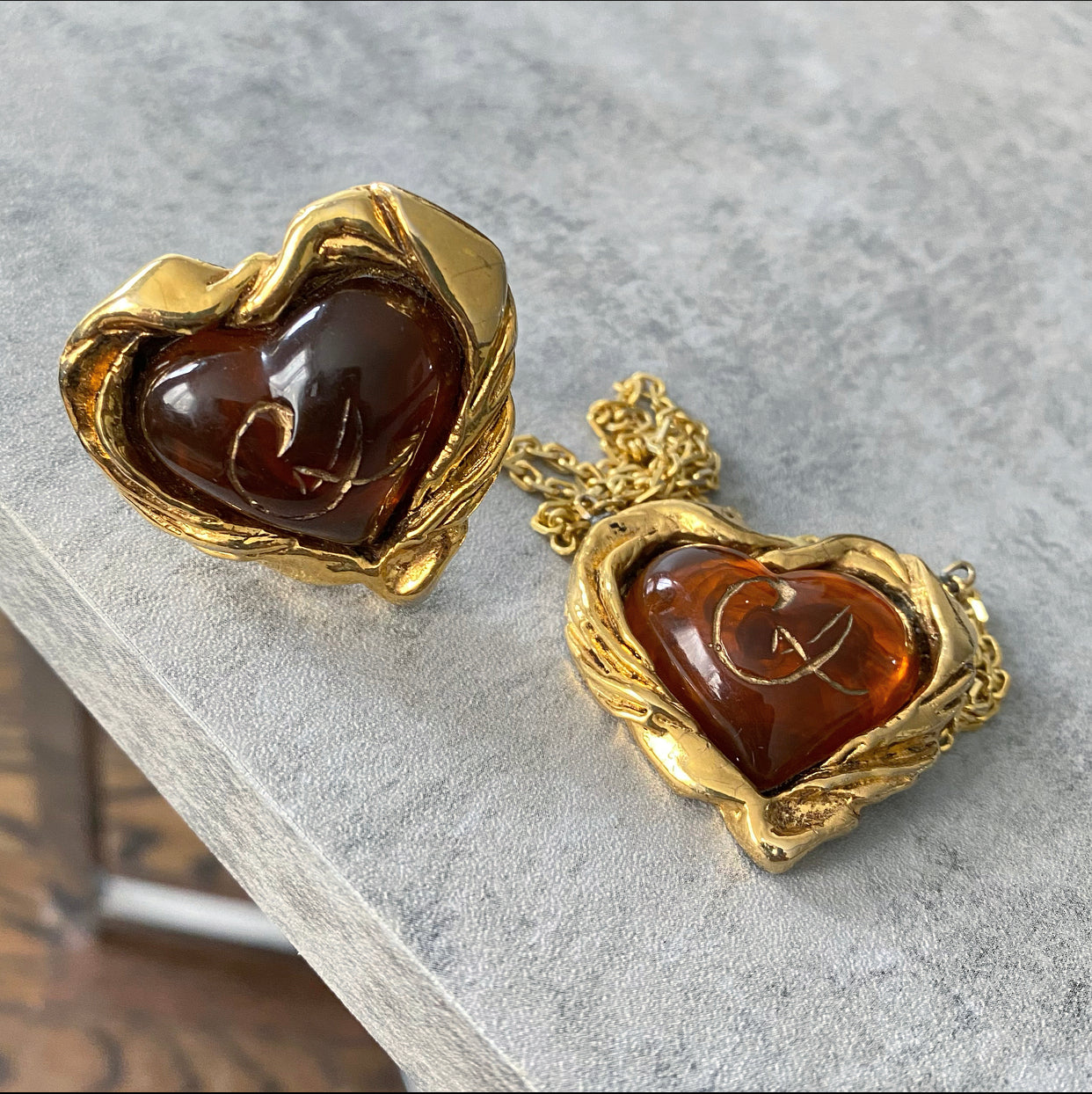 Christian Lacroix Vintage 1990's Resin Heart Ring - 8.5