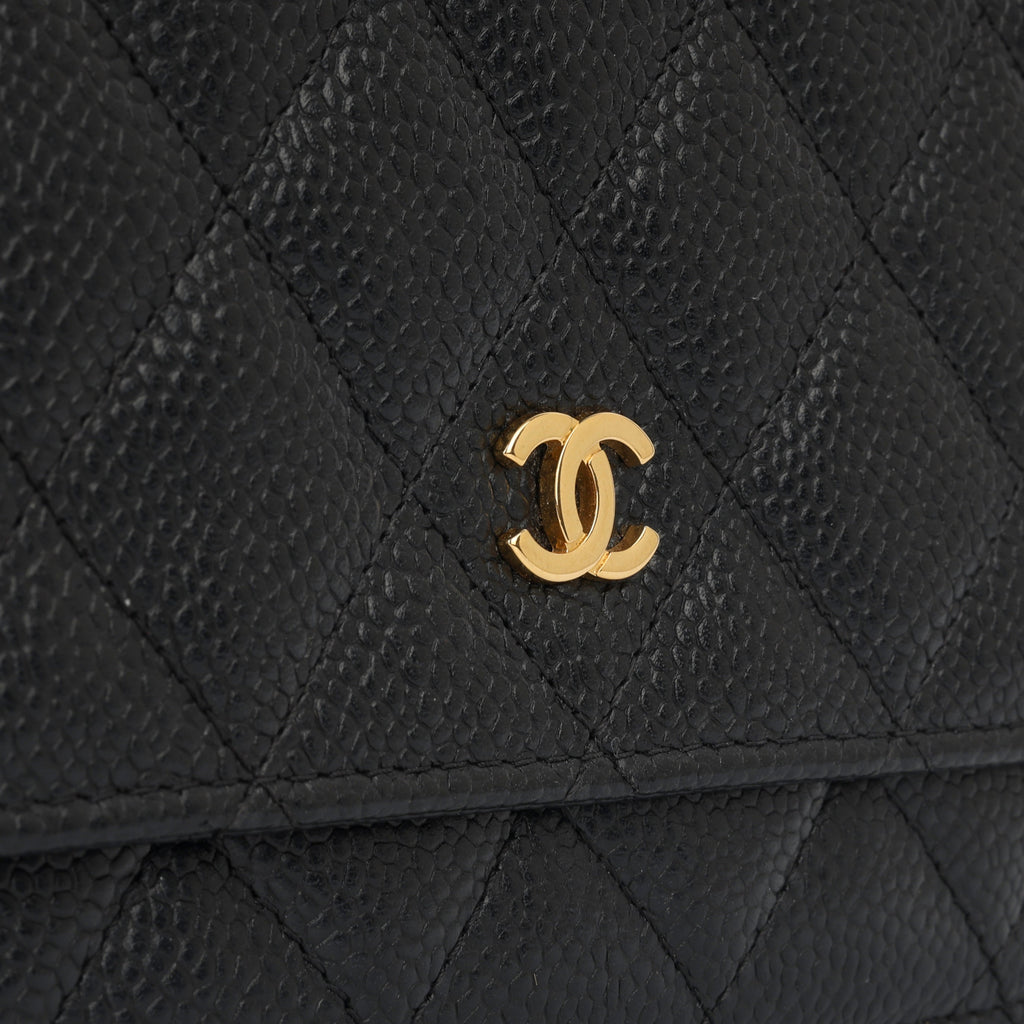 Chanel Classic Wallet on Chain