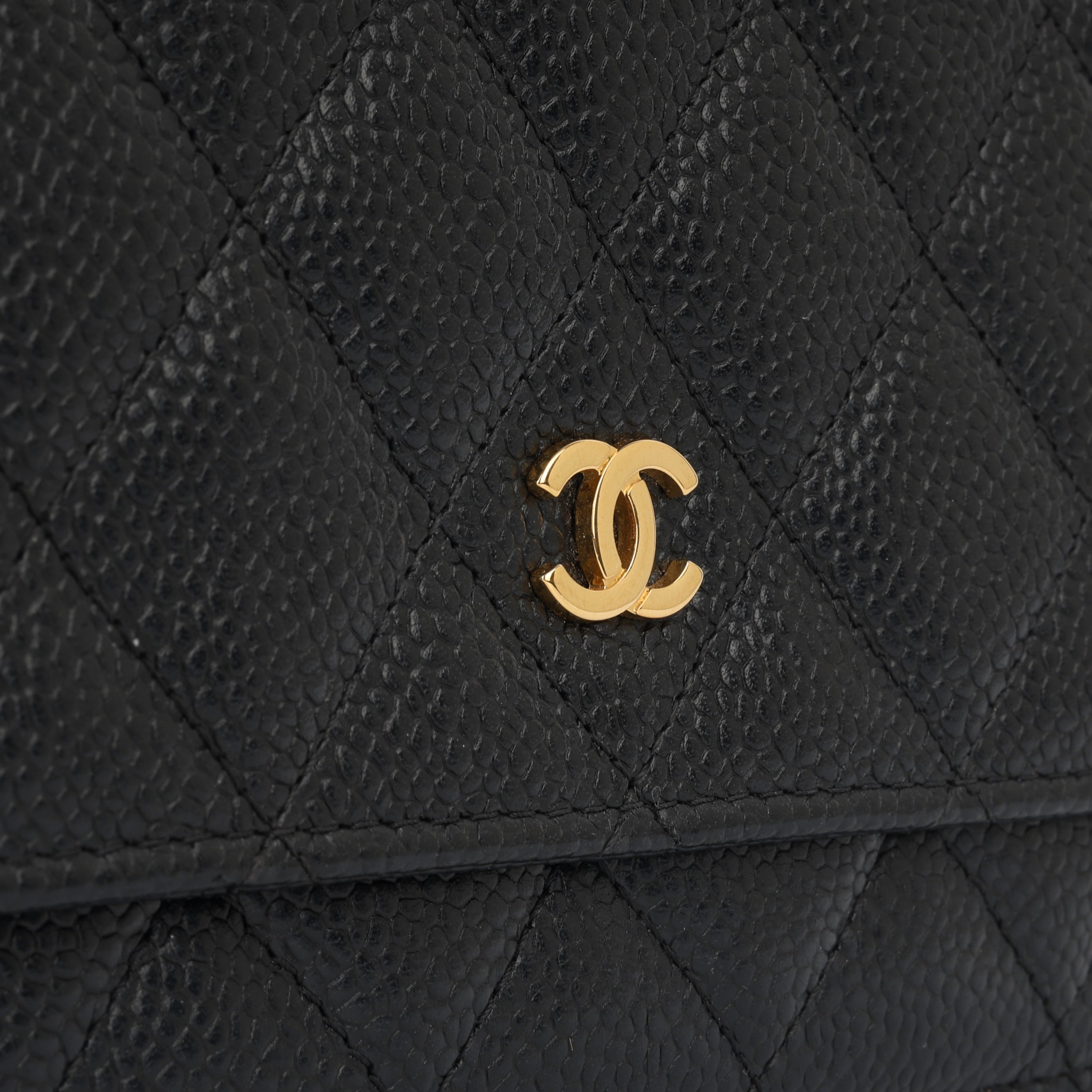 Chanel Classic Wallet on Chain