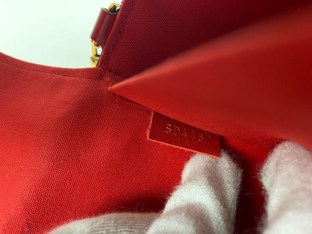 Louis Vuitton Cherry Red Vernis Felicie Pouch Pochette Bag
