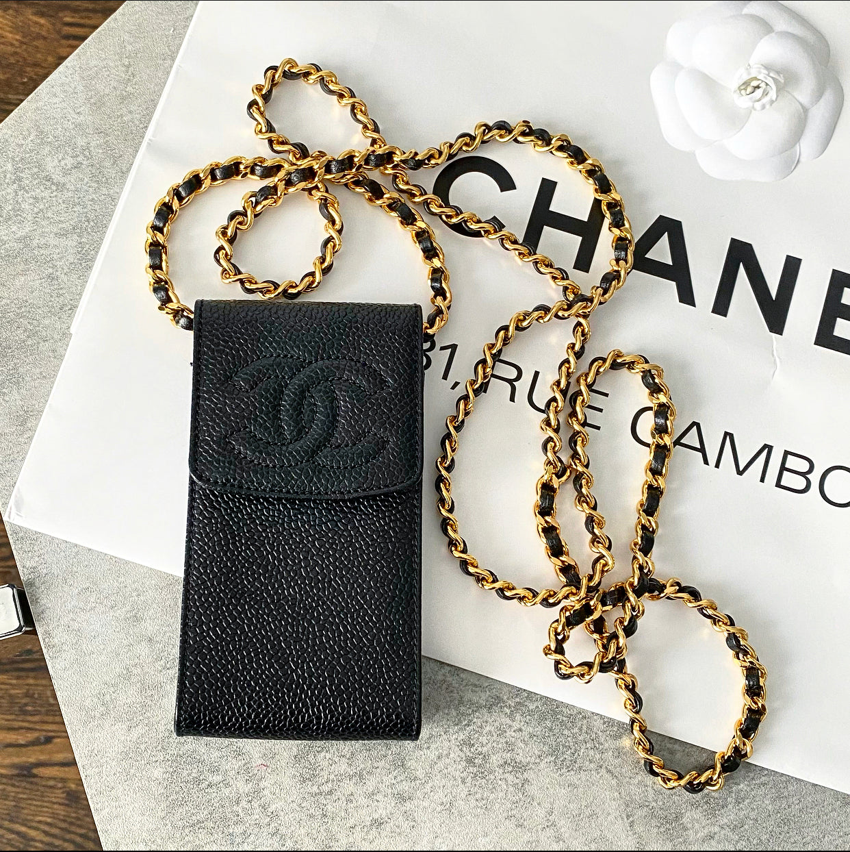 Chanel Vintage 1994 Black Caviar Crossbody  Holder Pouch Bag