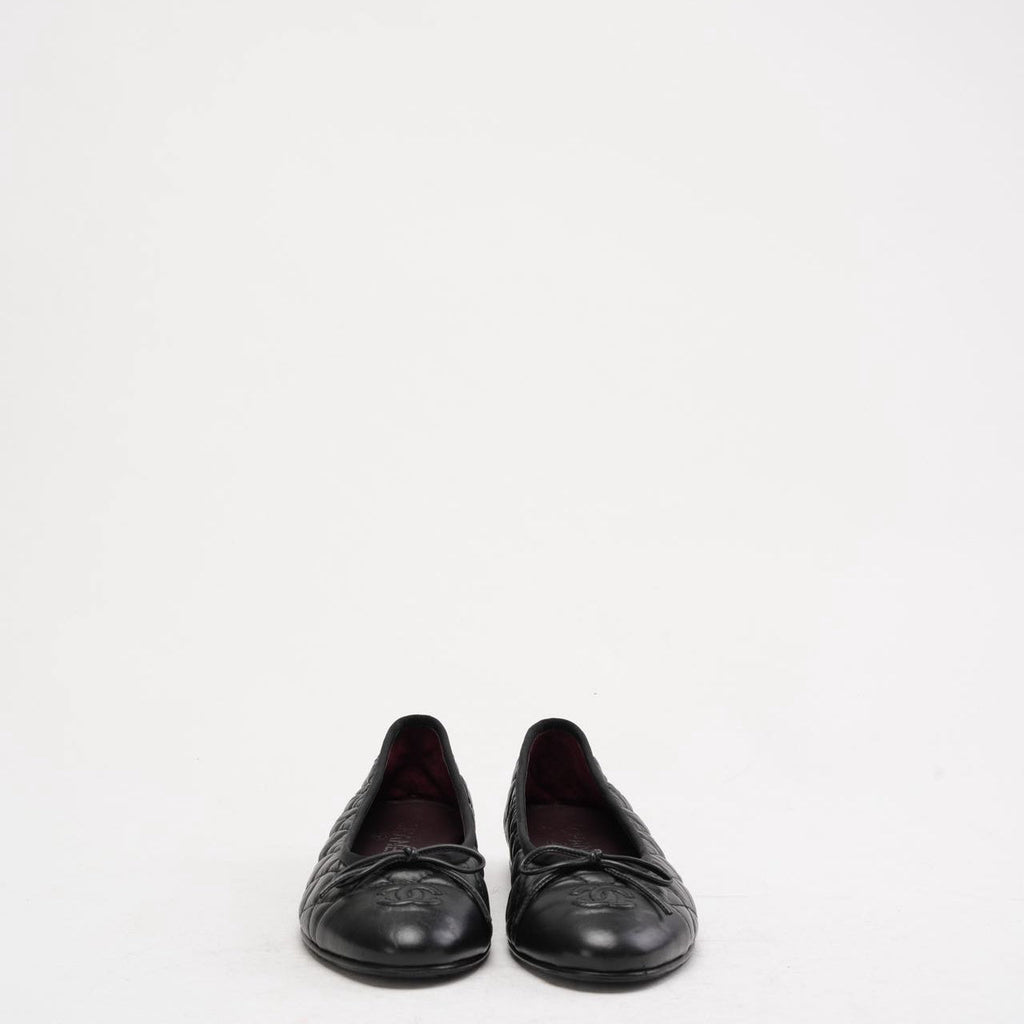 Chanel Black Quilted Leather CC Bow Ballet Flats Size 38