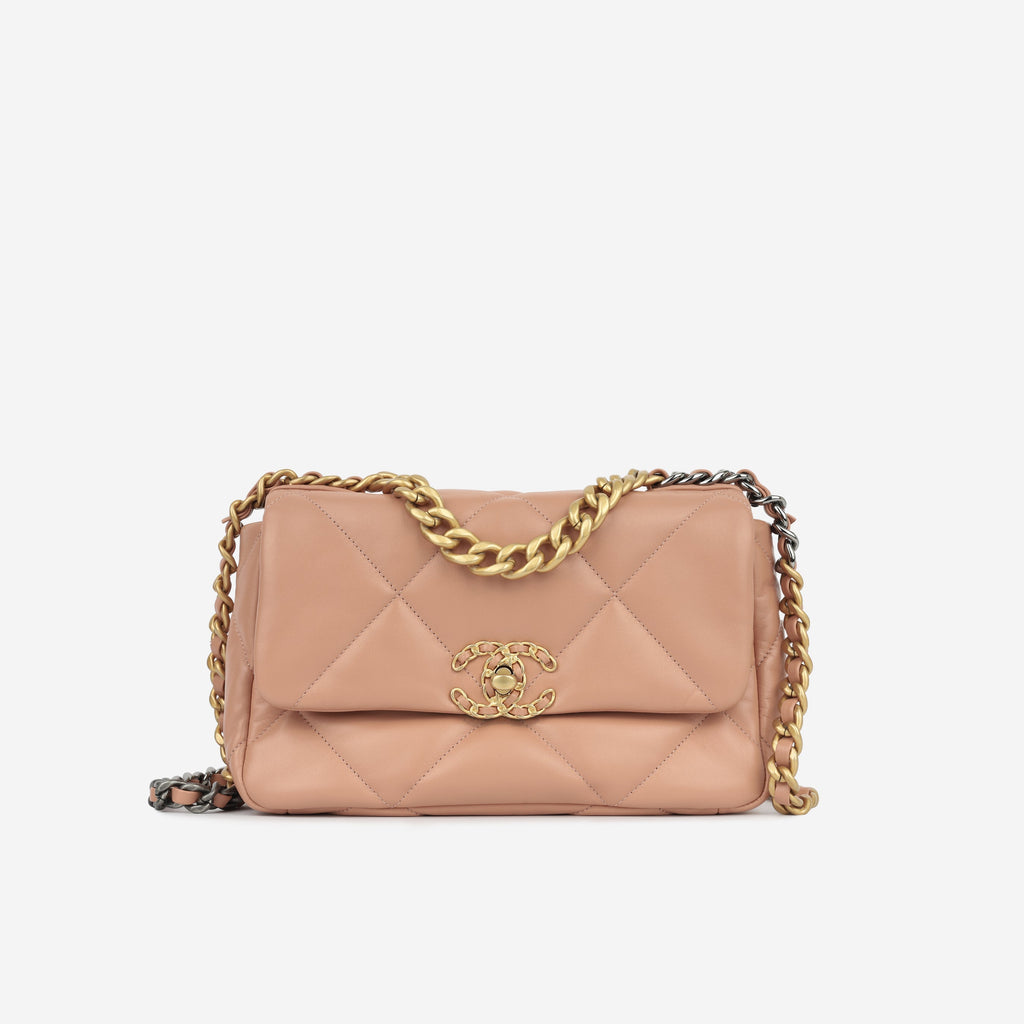 Chanel Chanel 19 - Small