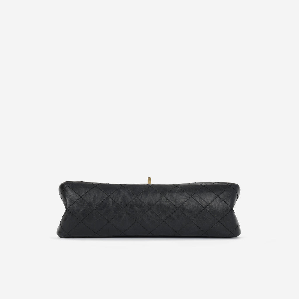 Chanel 2.55 Reissue - 225