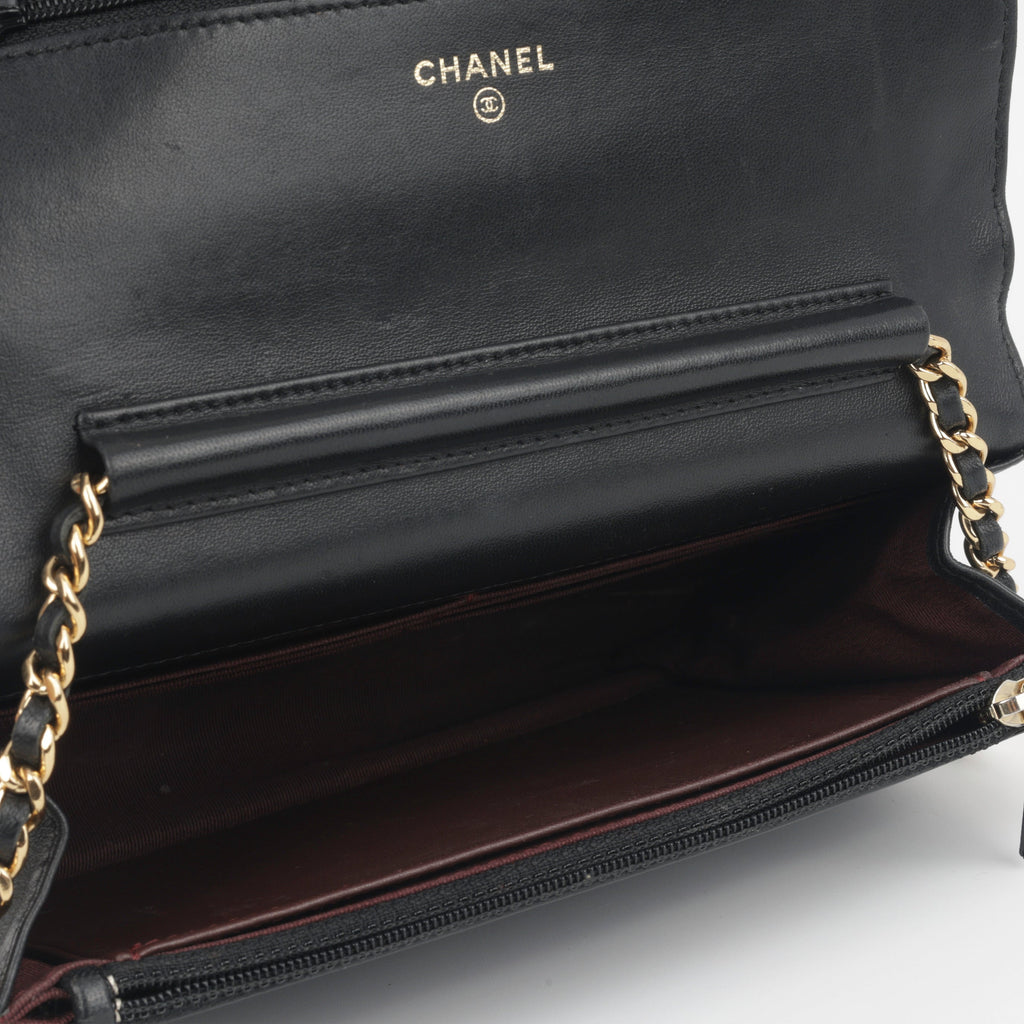Chanel Classic Wallet on Chain