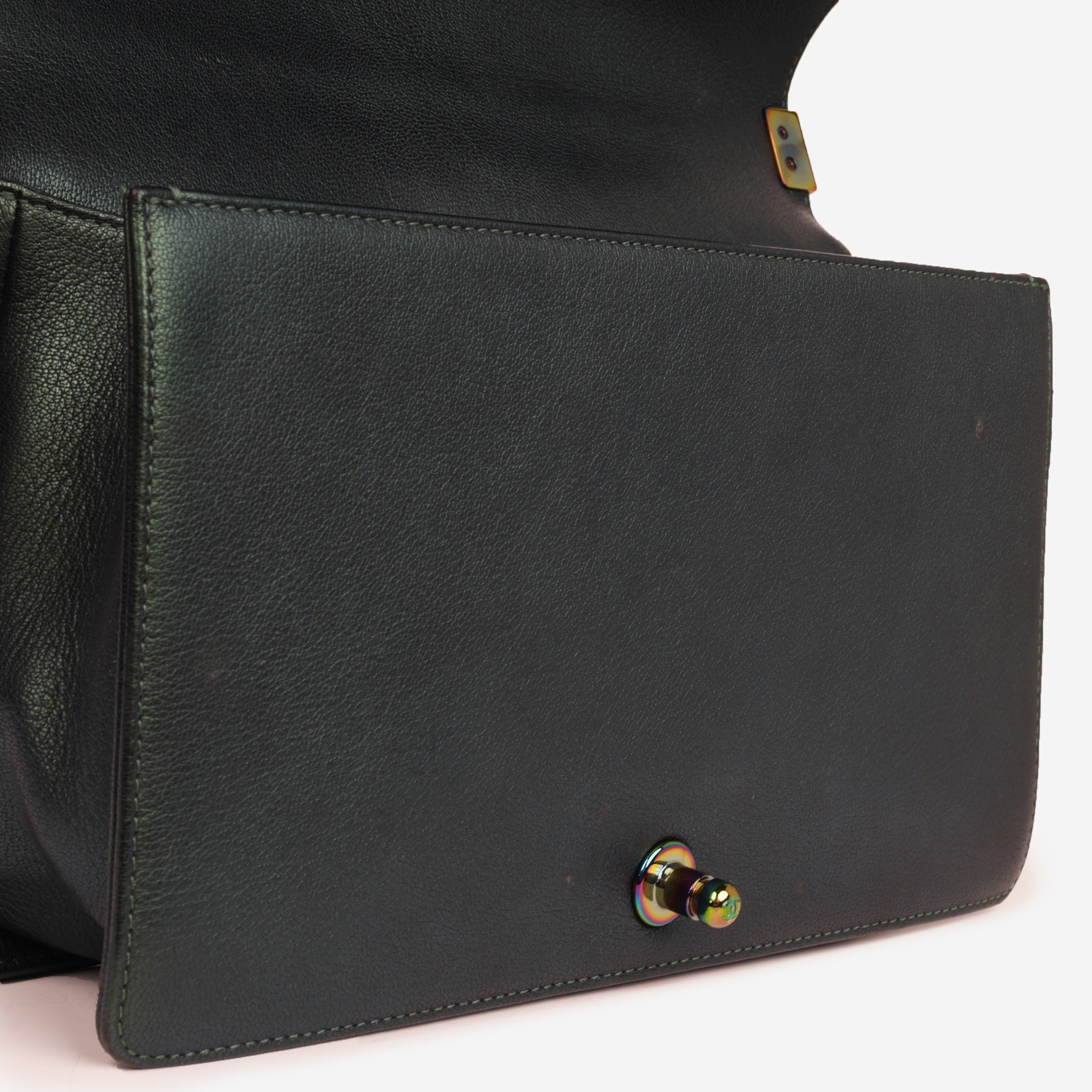 Chanel Boy Bag - New Medium