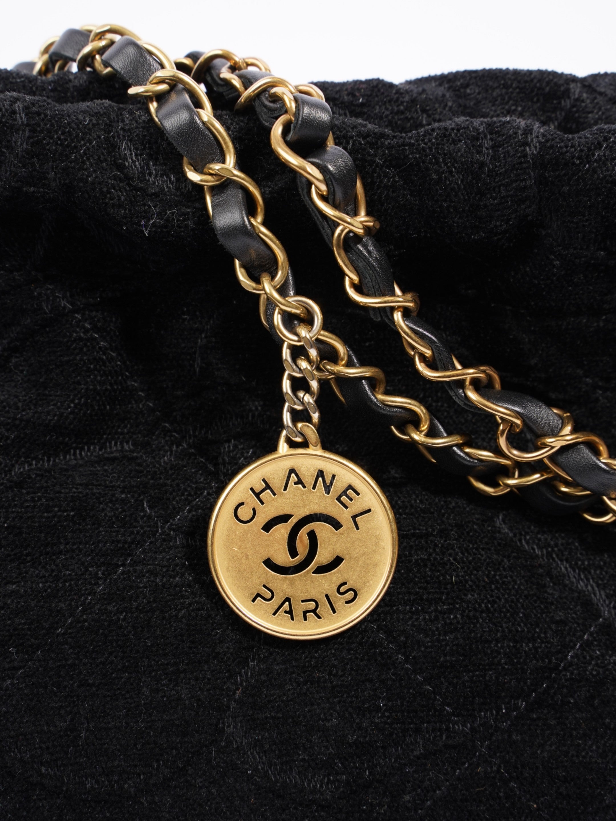 Chanel 22 Chain Black Denim Medium