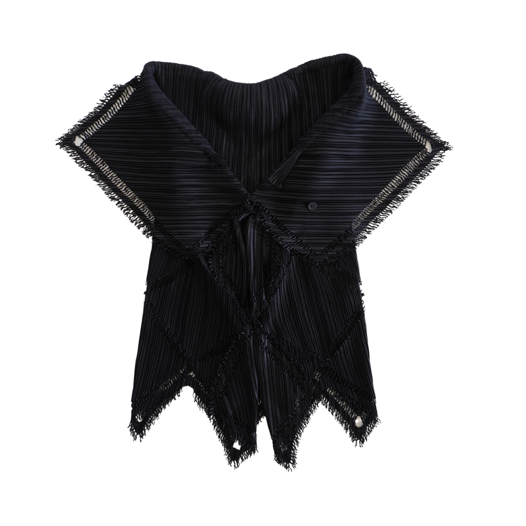 Issey Miyake Pleated V-Neck Top - Women's 2