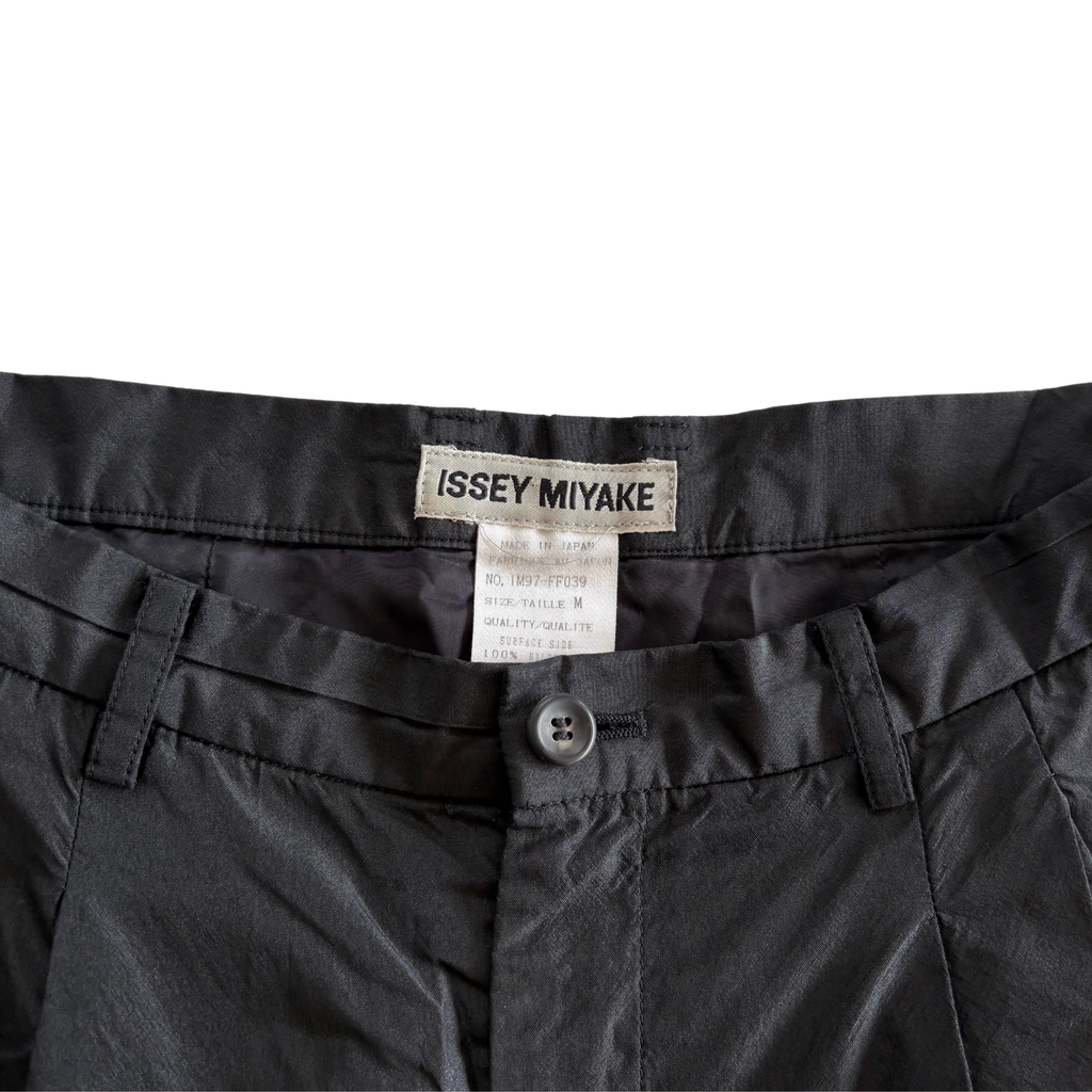 Issey Miyake Straight-Leg Trousers - Women's M