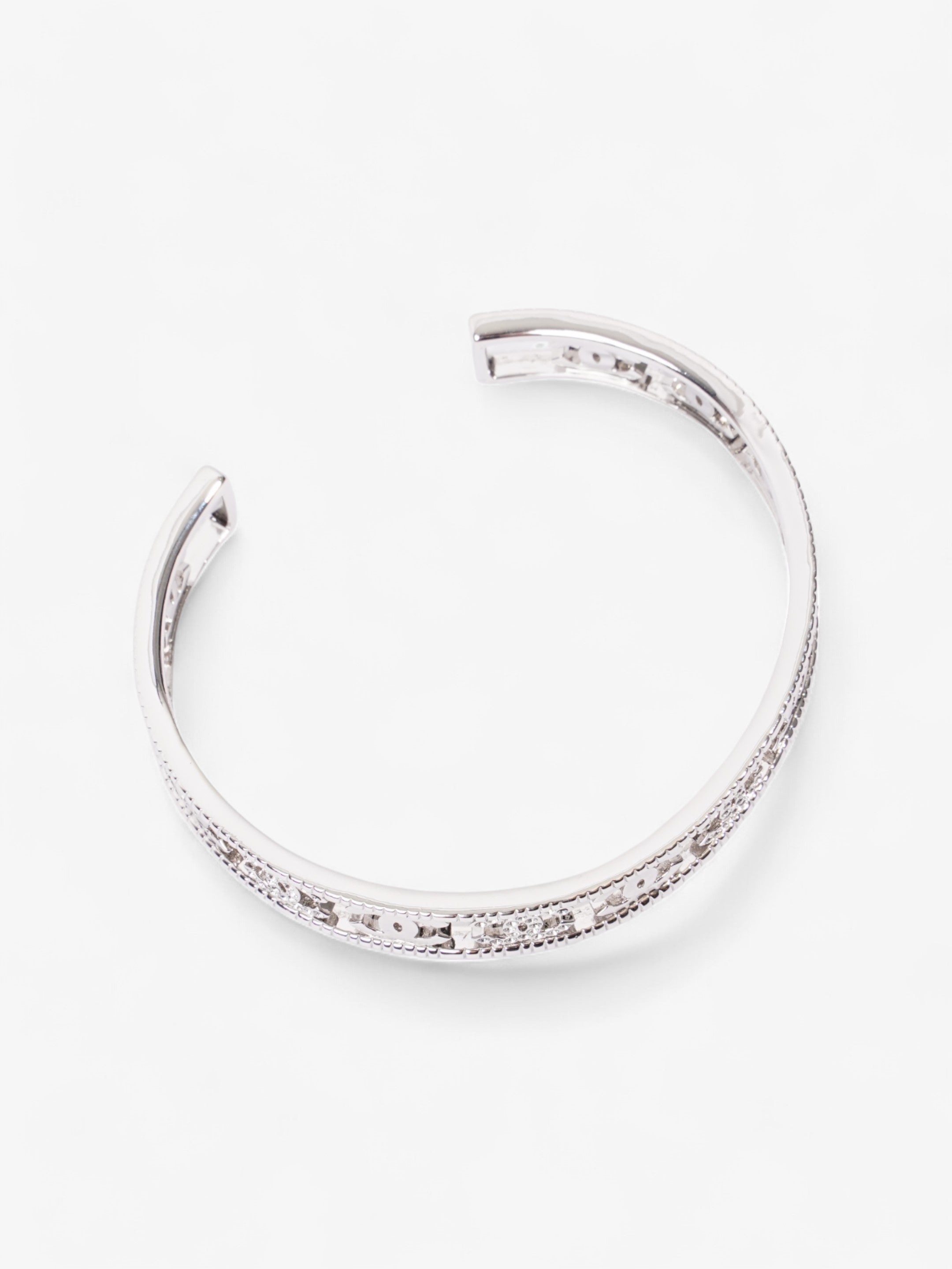 Chanel Iconic CC Crystal Bangle Silver / White Base Metal Medium