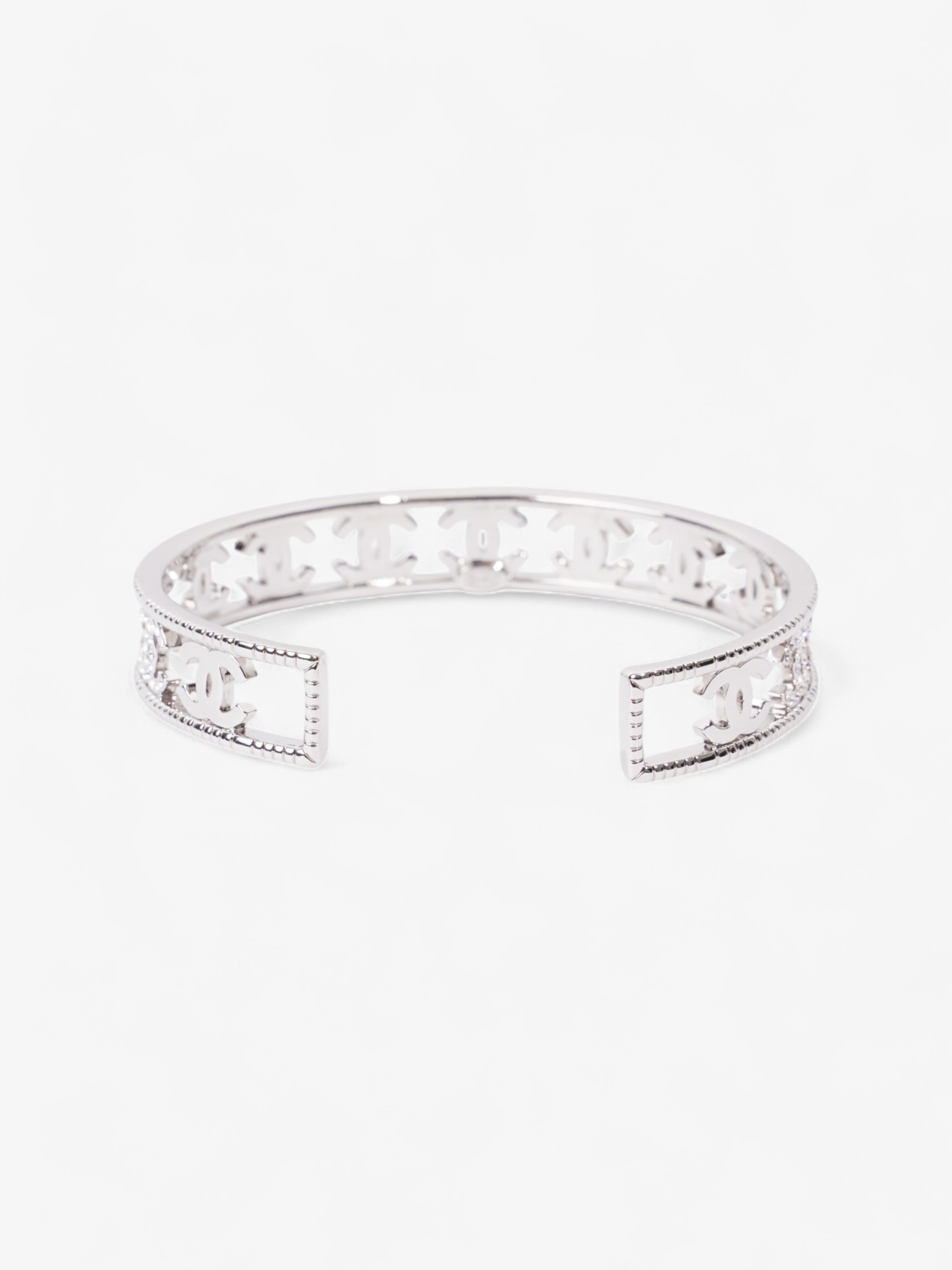 Chanel Iconic CC Crystal Bangle Silver / White Base Metal Medium