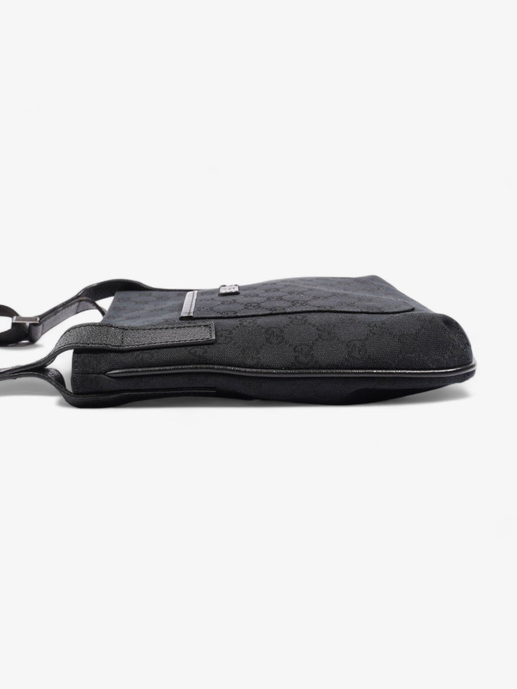 Gucci GG Messenger GG Supreme  Canvas
