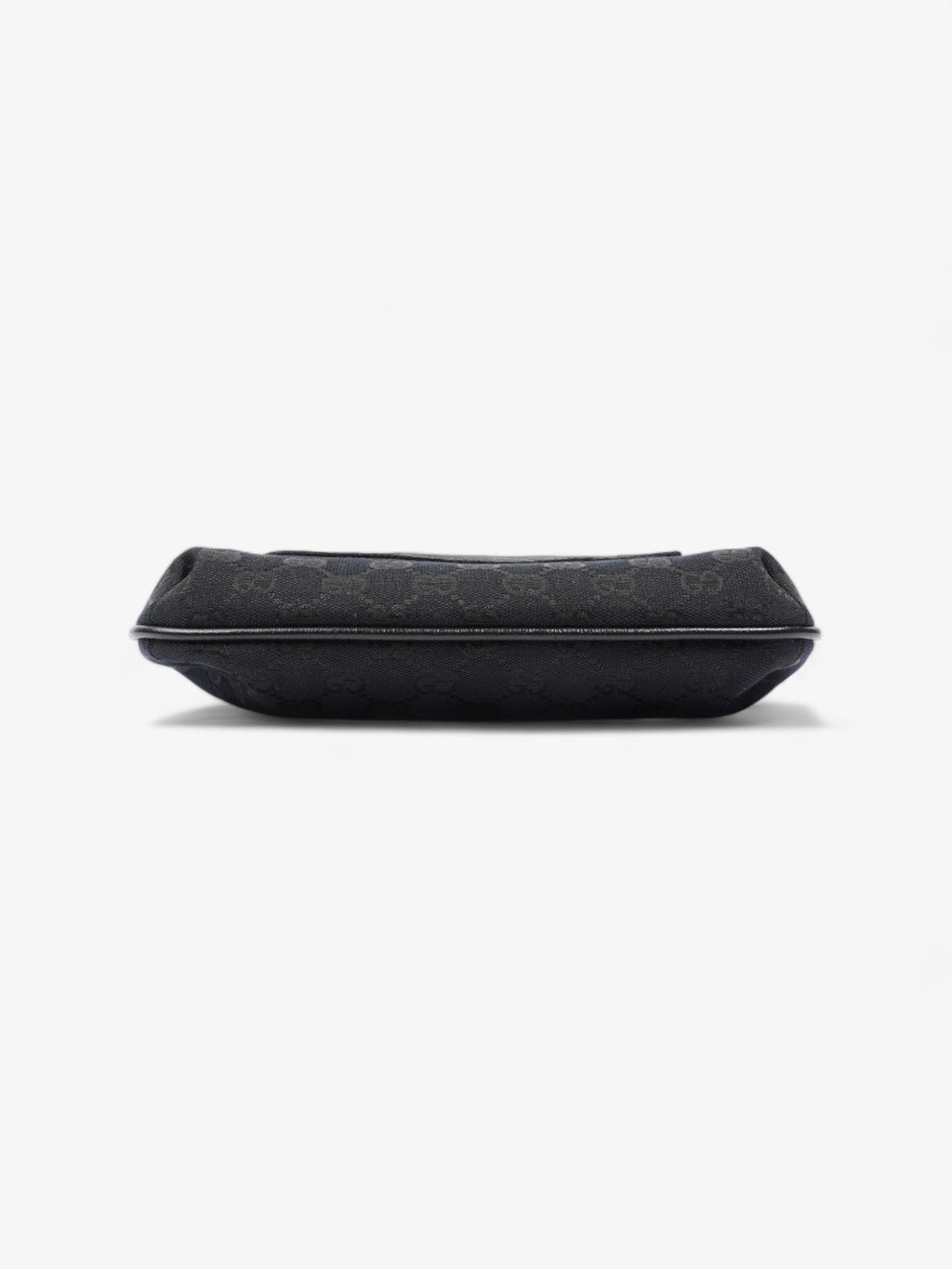 Gucci GG Messenger GG Supreme  Canvas