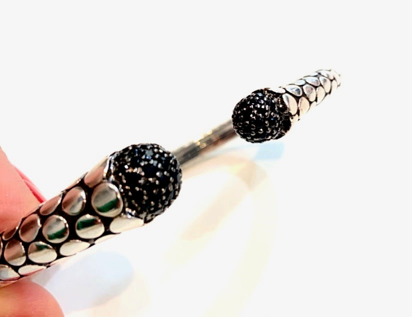 JOHN HARDY SAPPHIRE SPINAL DOT KICK CUFF BRACELET