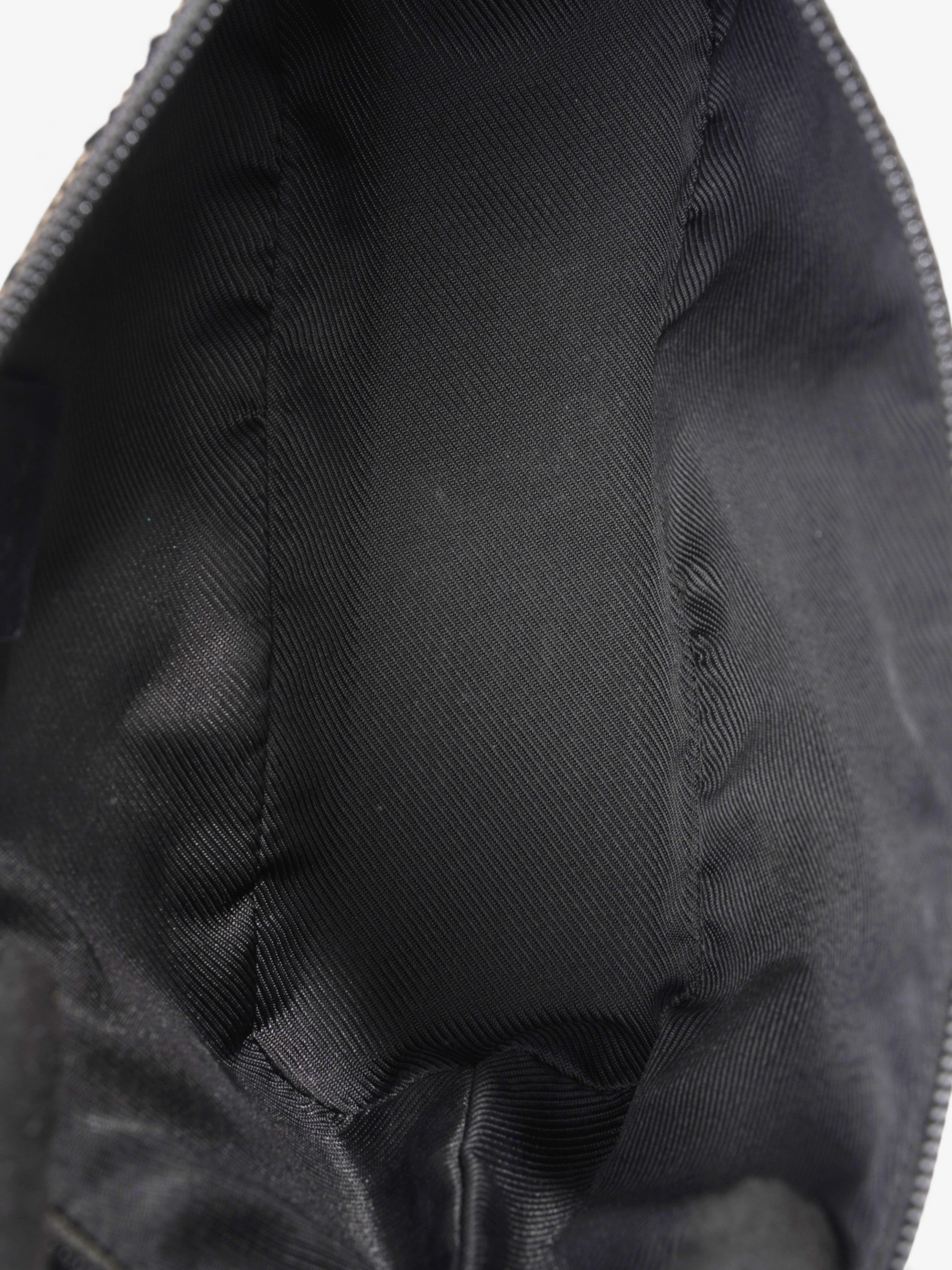 Gucci Boat Pochette GG Supreme / Black Canvas