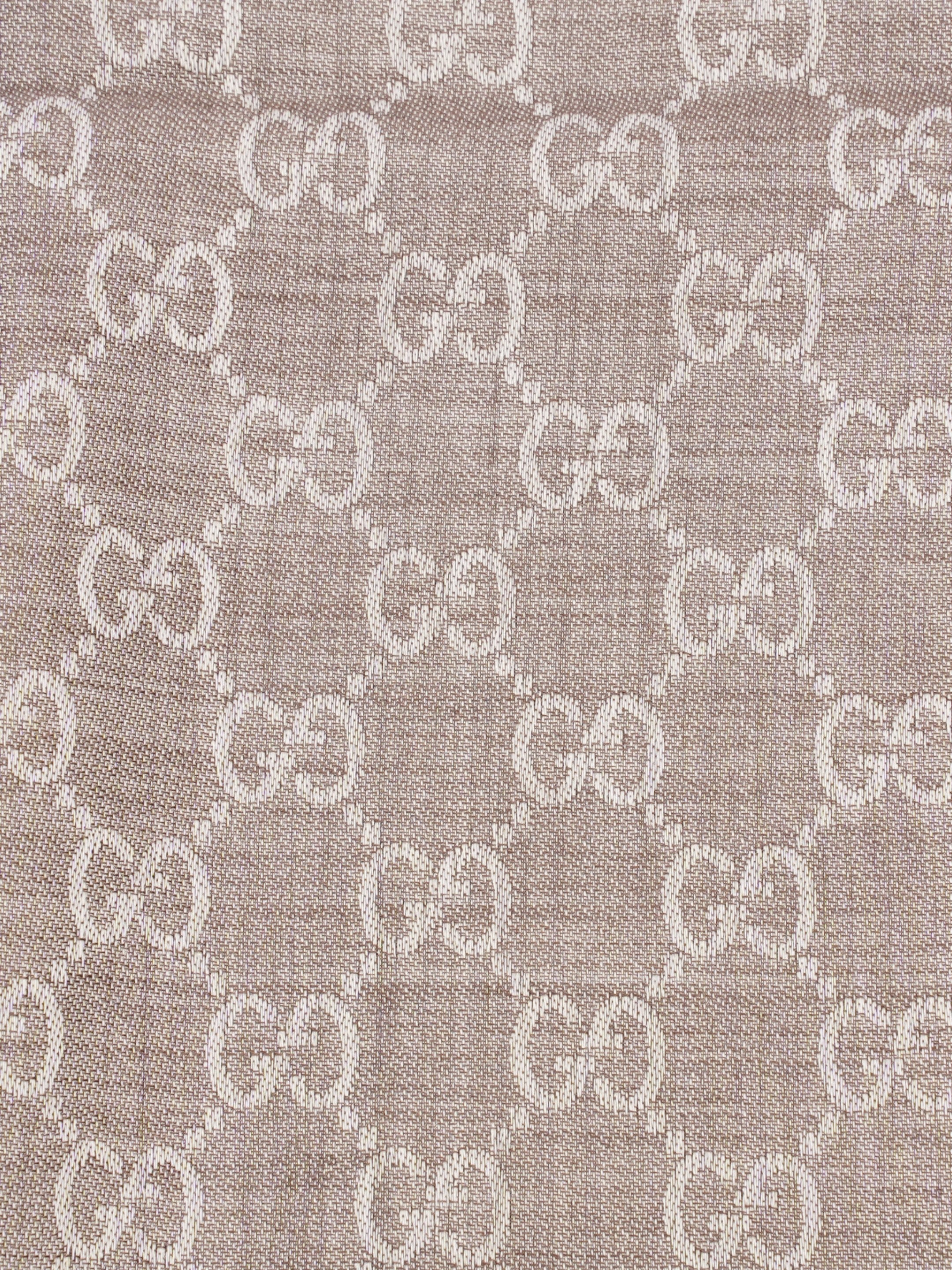 Gucci Beige Gucci scarf Grey GG Supreme Wool