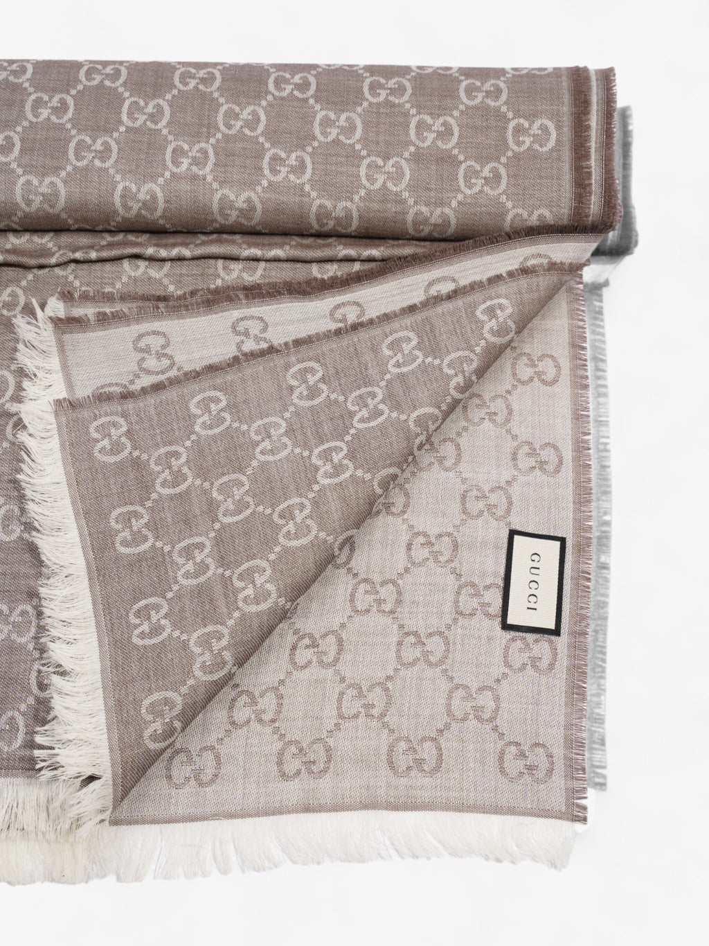 Gucci Beige Gucci scarf Grey GG Supreme Wool