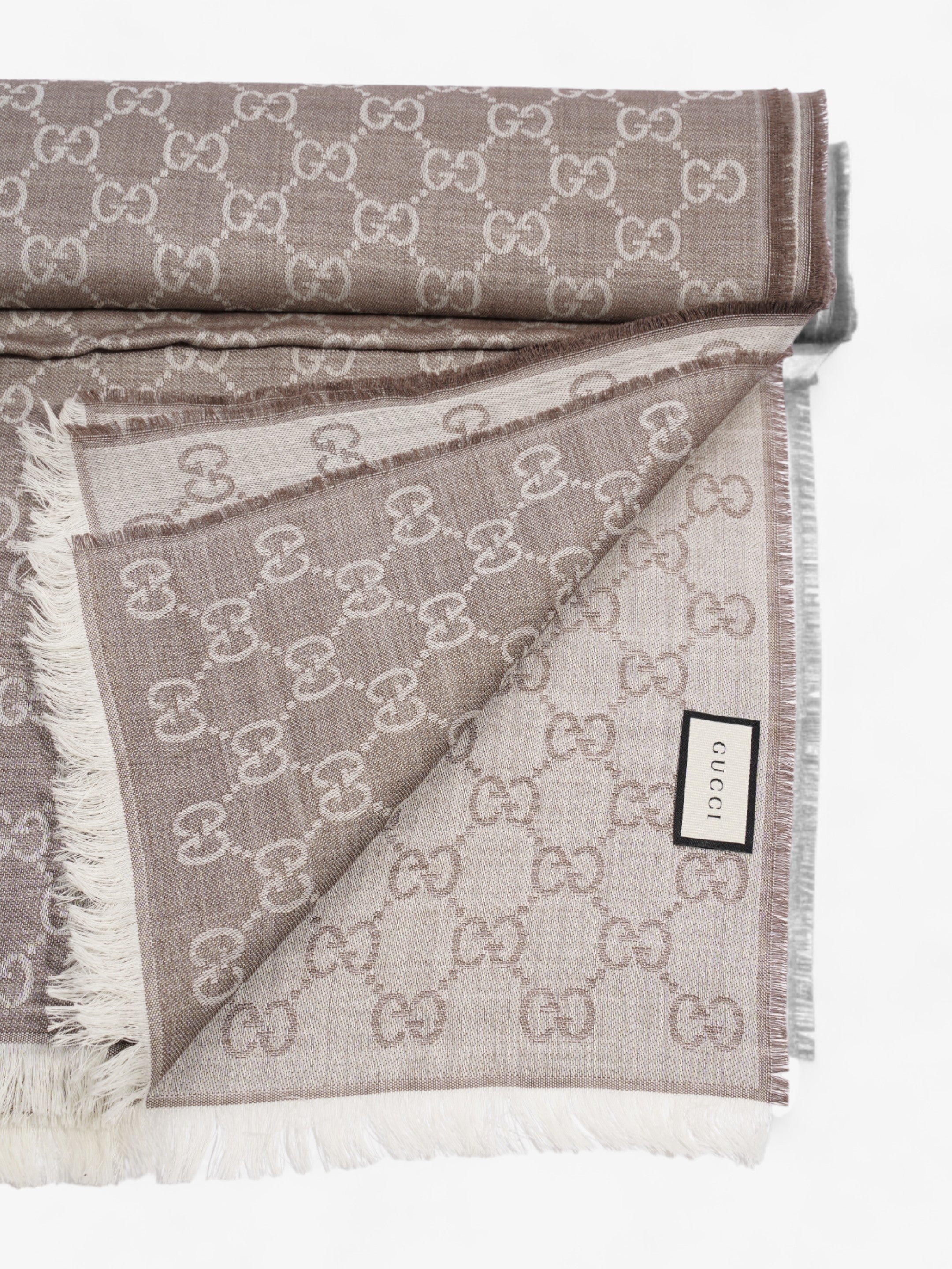 Gucci Beige Gucci scarf Grey GG Supreme Wool
