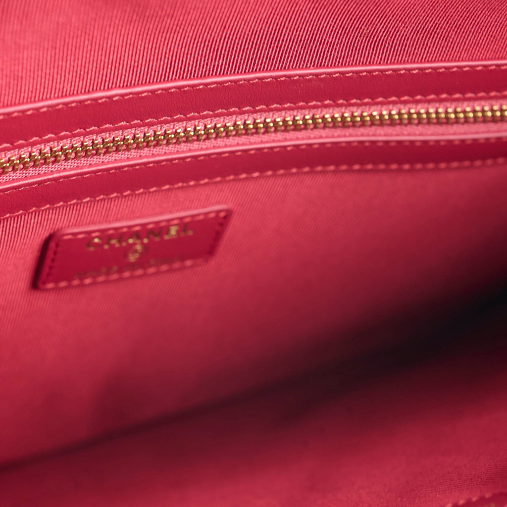 Chanel O-case Clutch Red Lambskin