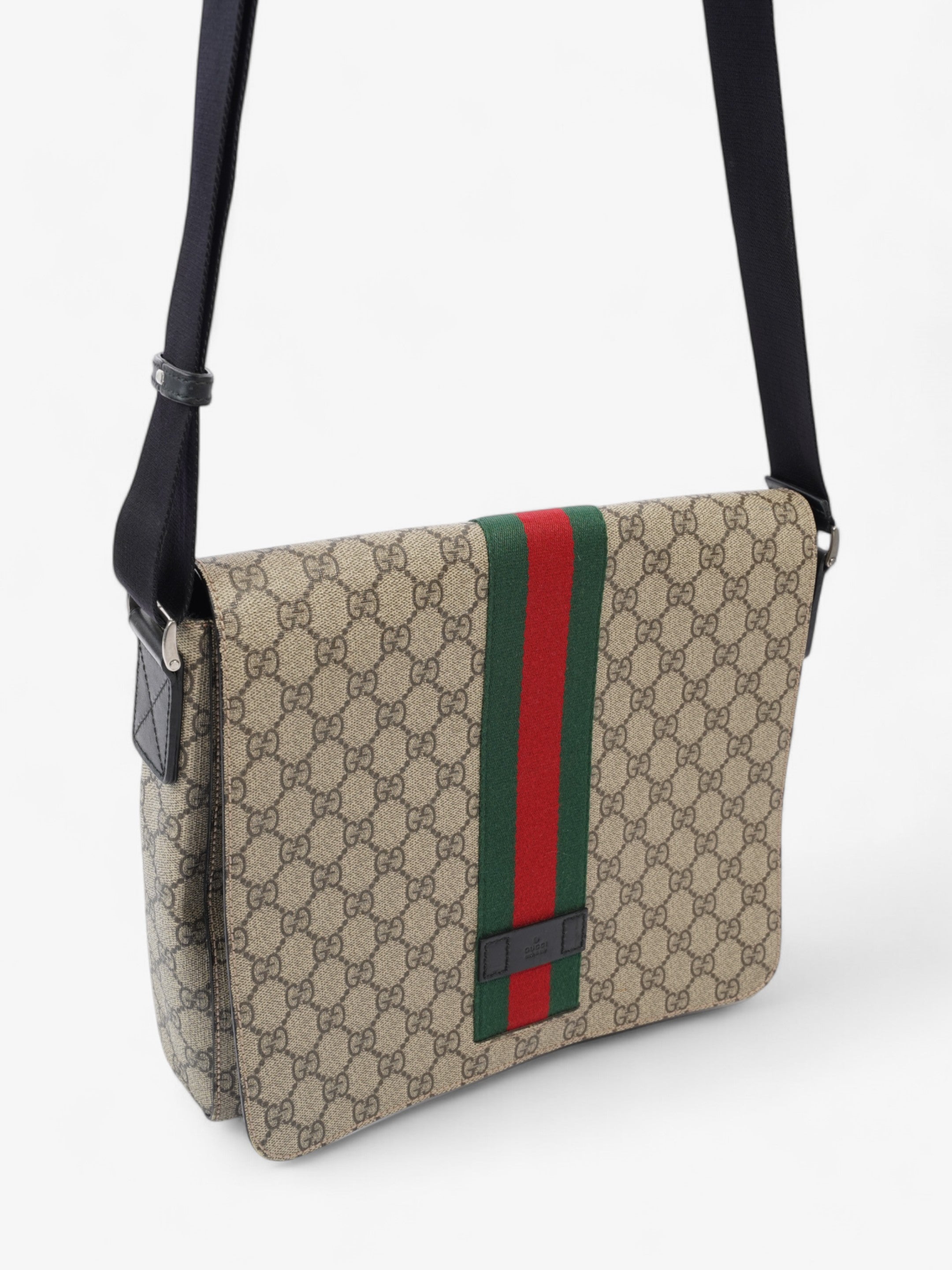 Gucci Web Messenger GG Supreme / Green / Red Canvas