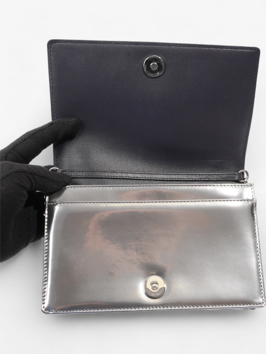 Diorama Wallet On Chain  Silver Patent Leather
