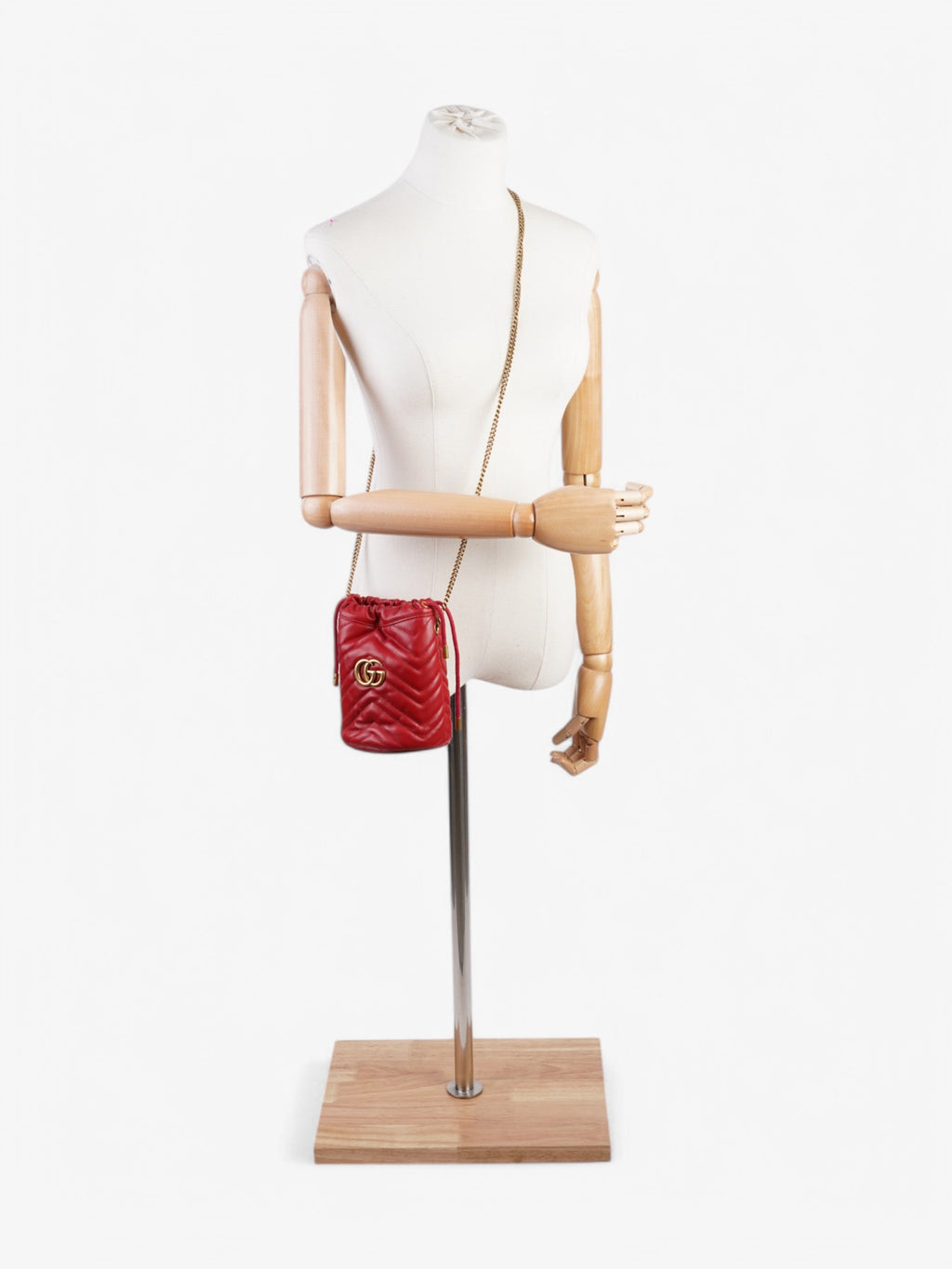Gucci GG Marmont Bucket Bag Red Matelasse Leather Mini