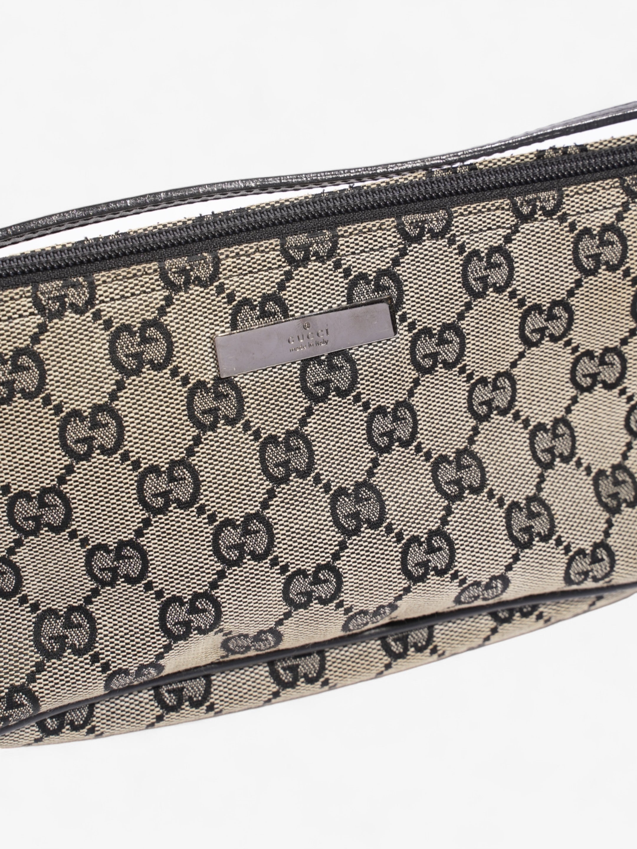 Gucci Boat Pochette GG Supreme / Black Coated Canvas