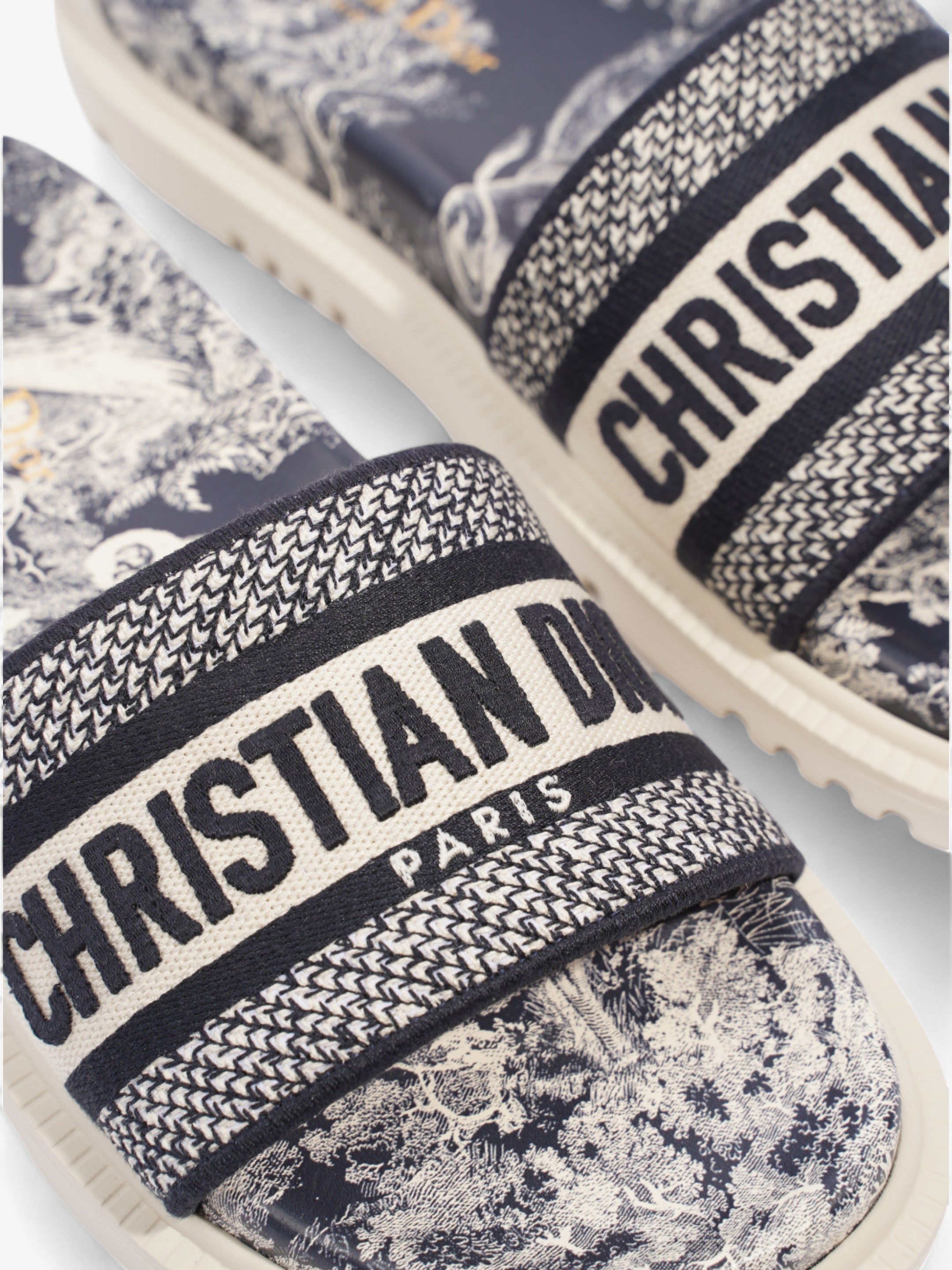 Christian Dior Dway White / Black Canvas EU 37.5 UK 4.5