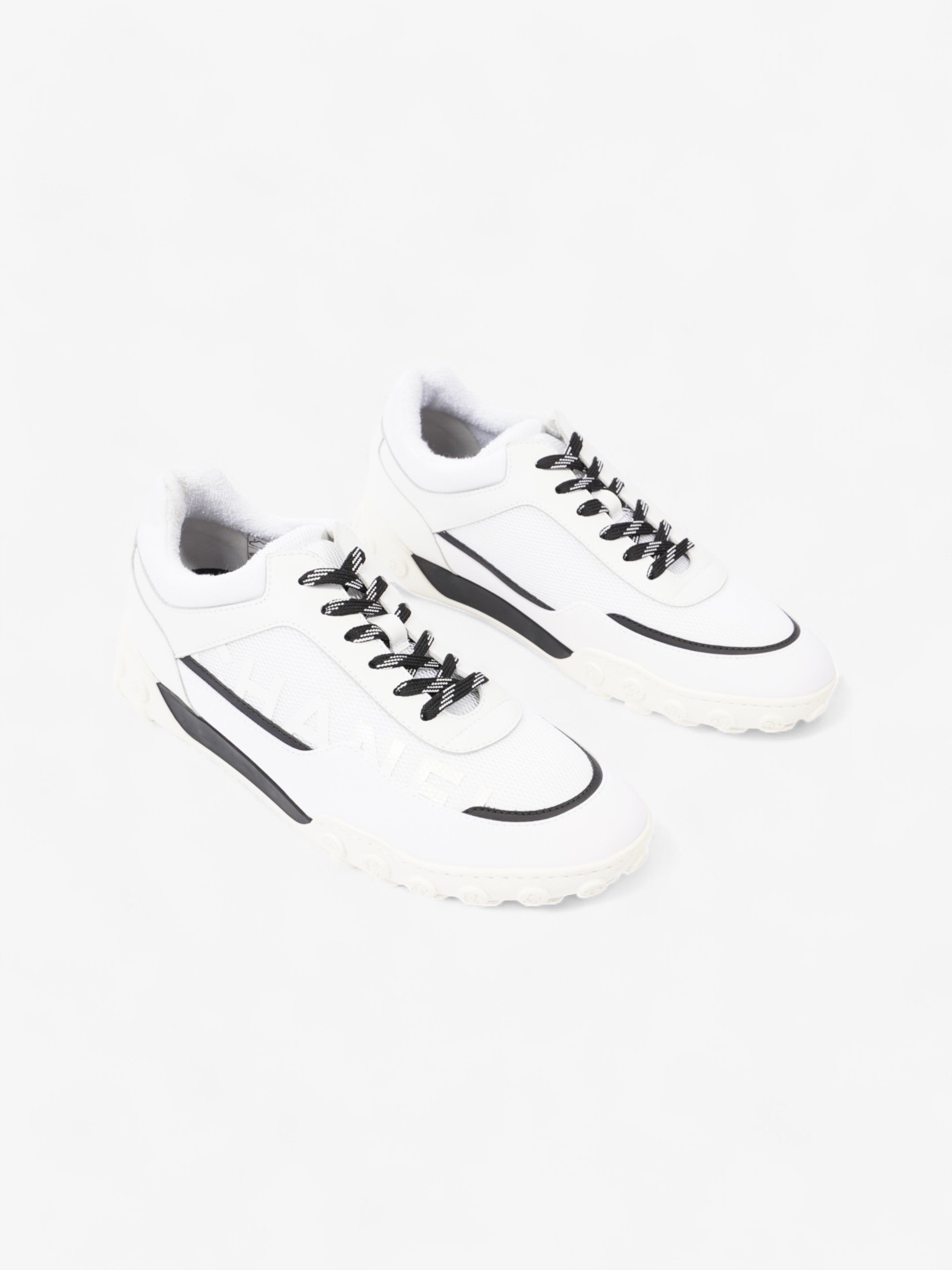 Chanel CC Sneakers White  / Black Mesh EU 42 UK 8