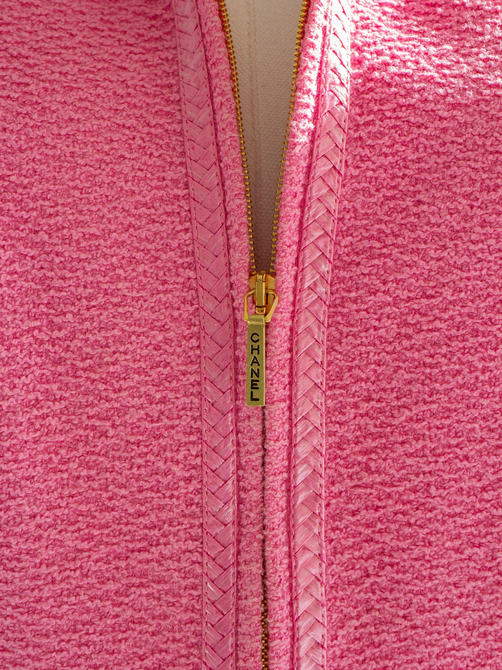 Chanel Vintage Spring/Summer 1995 Pink Barbie Gold Zip Tweed 95P Jacket