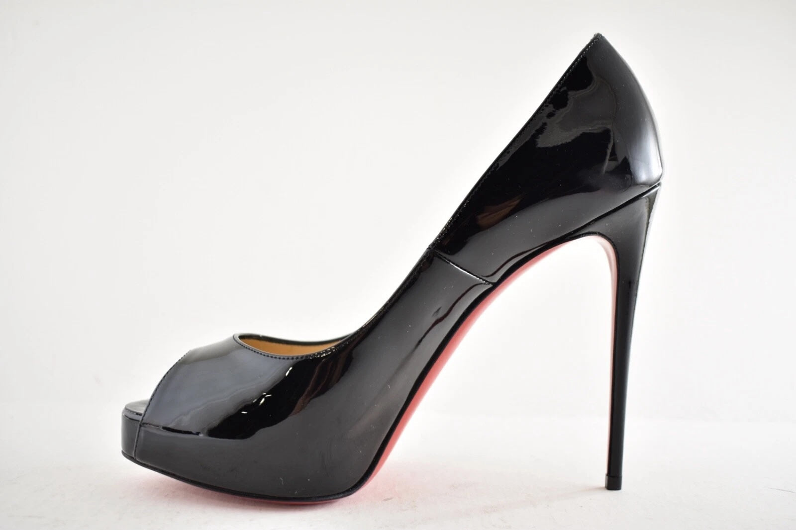 LOUBOUTIN Privé 120 PEEP TOE GLOSSY PATENT PUMPS