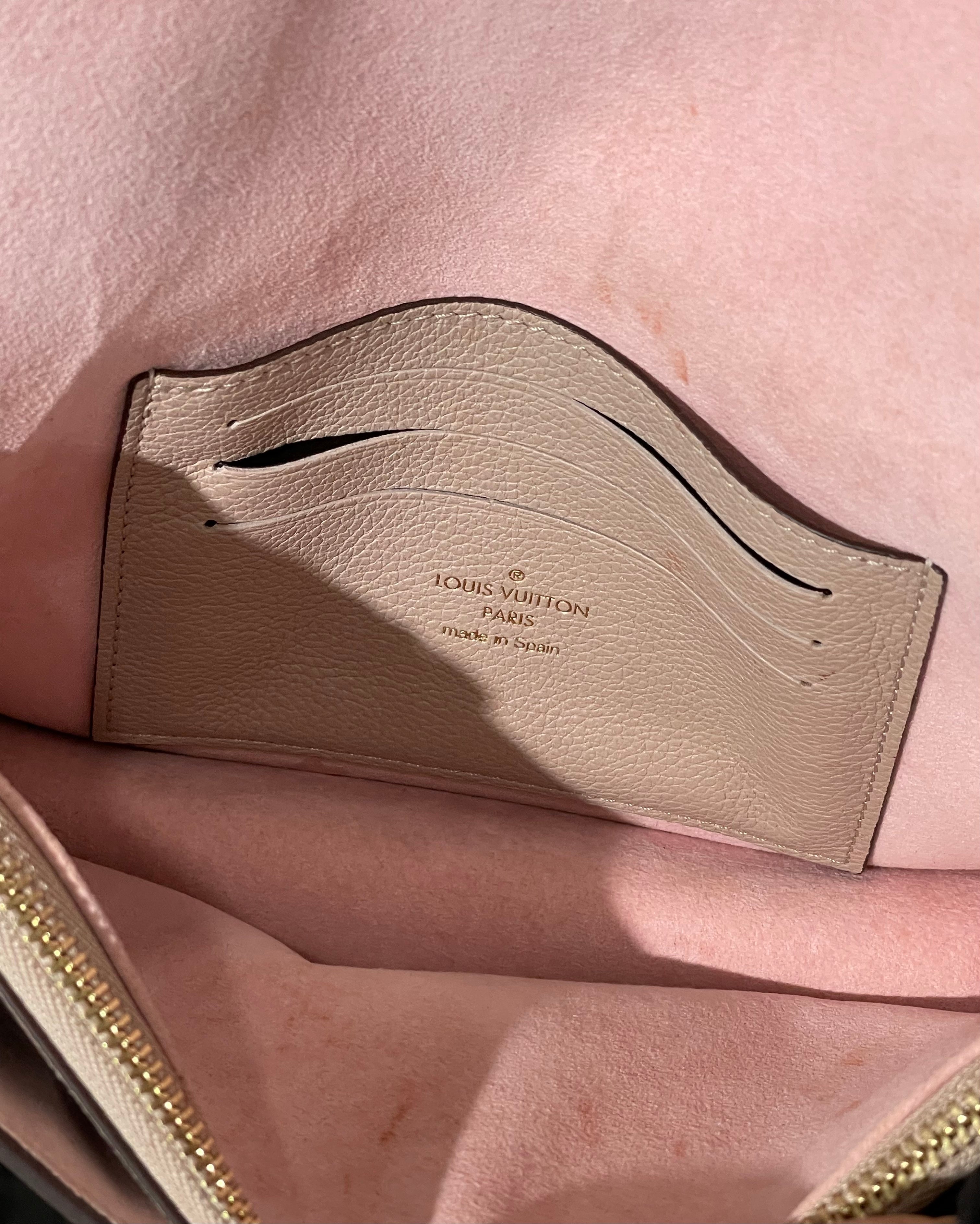 LOUIS VUITTON CALFSKIN LEATHER MYLOCKME CHAIN BAG