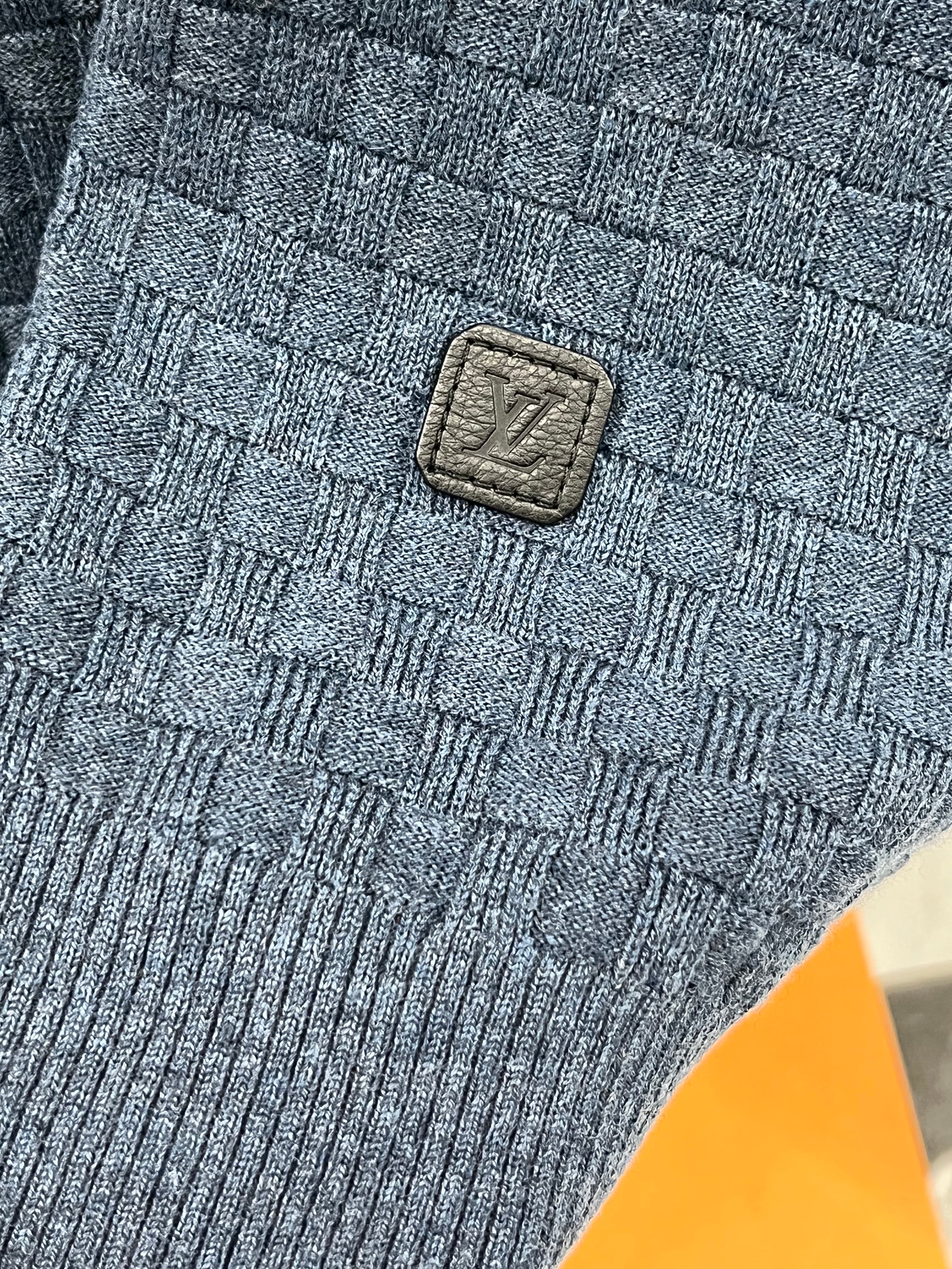 LOUIS VUITTON DAMIER SIGNATURE CREWNECK SWEATER