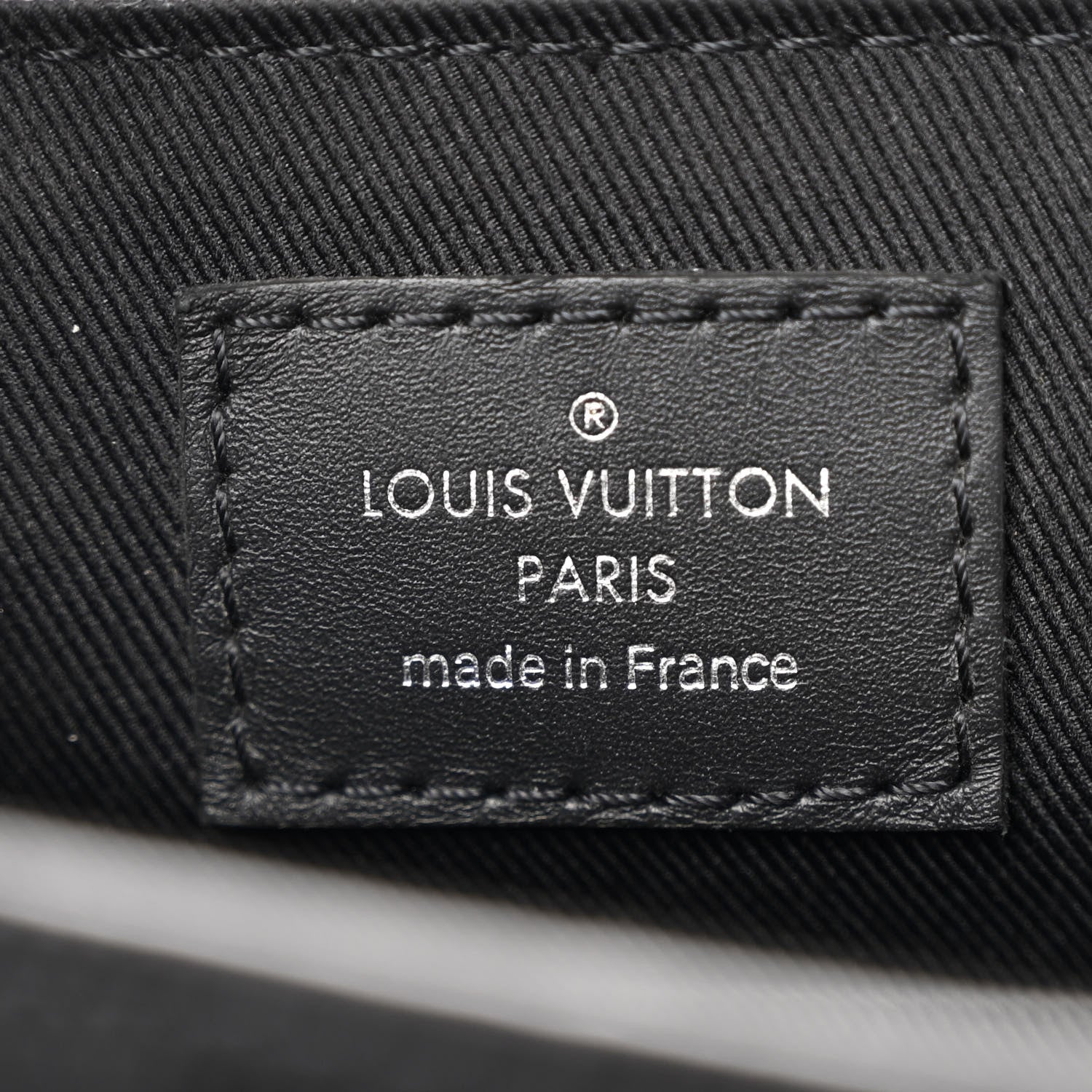 LOUIS VUITTON DAMIER INFINI DISTRICT PM MESSENGER BAG