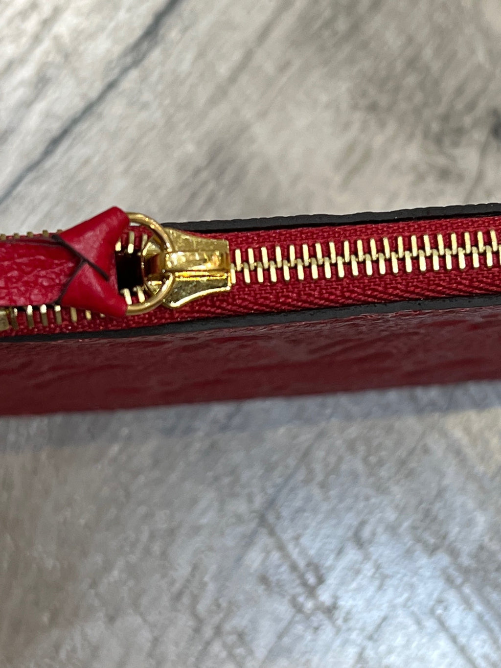 LOUIS VUITTON EMPREINTE LEATHER POCHETTE FELICIE